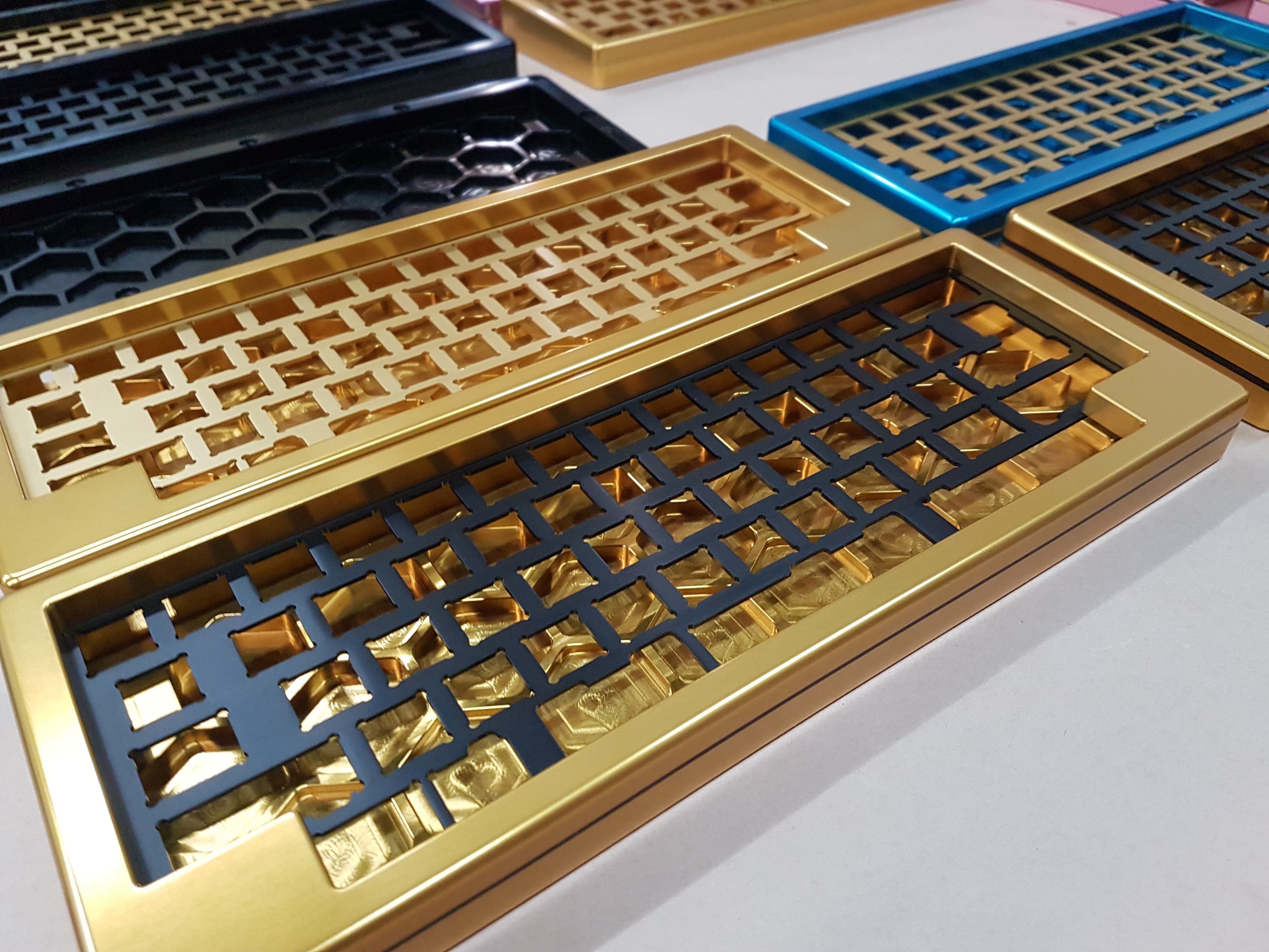 Honeyboard60 - All cases shipped out image 18