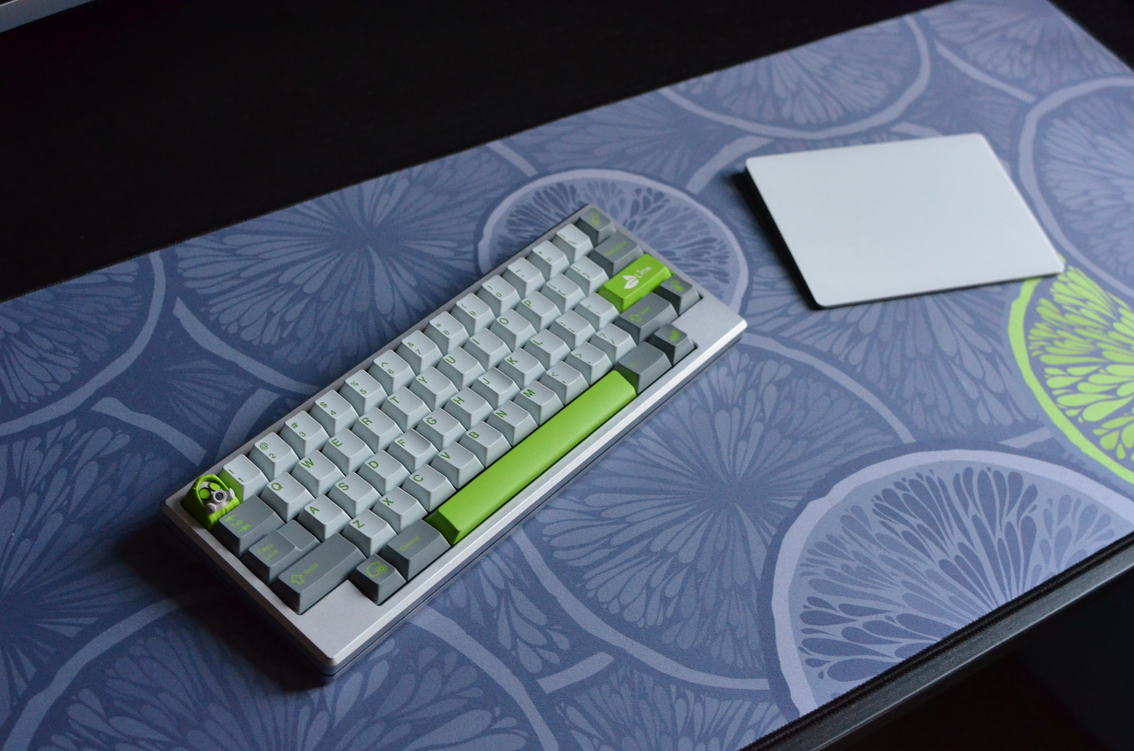 GMK Lime (shipped) image 16