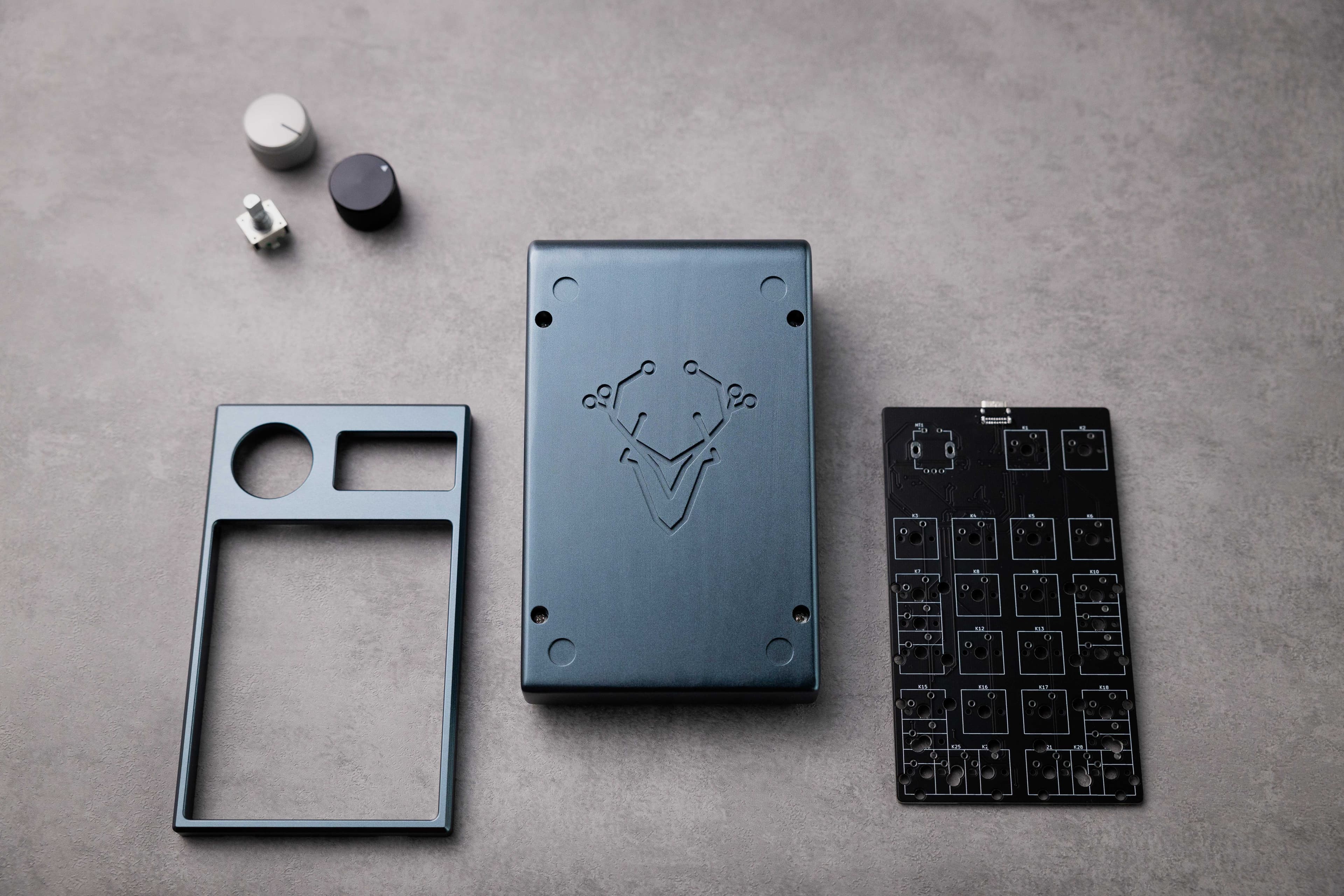 MACRO-1 (Extras In Stock!) image 4