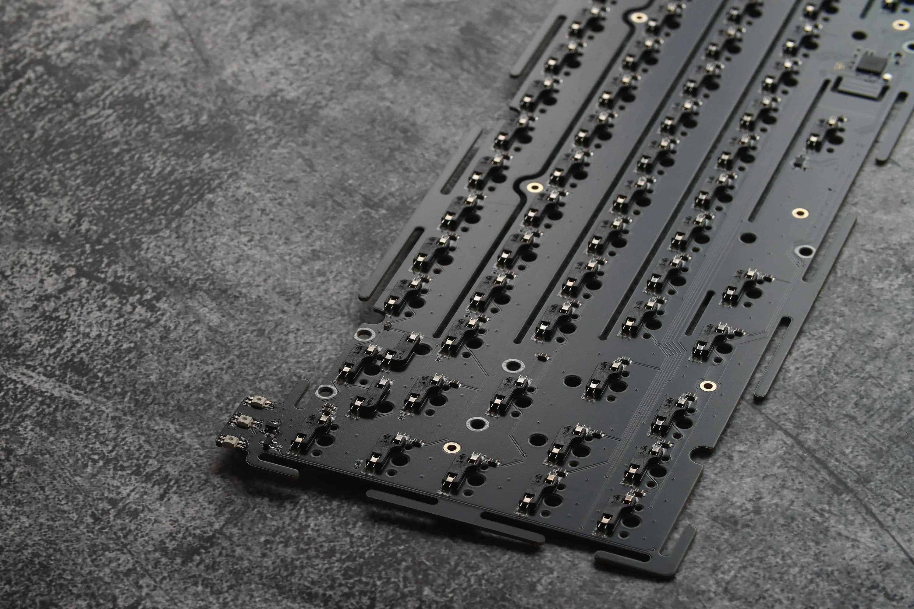 Sisyphus65 - Cylinder Weight, Non-Flex Cut PCB, June 9th to June 30th image 37