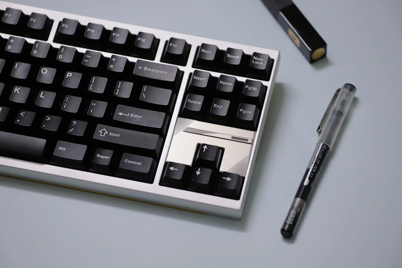 DK1-TKL- Budget Copper Bottom Board image 7