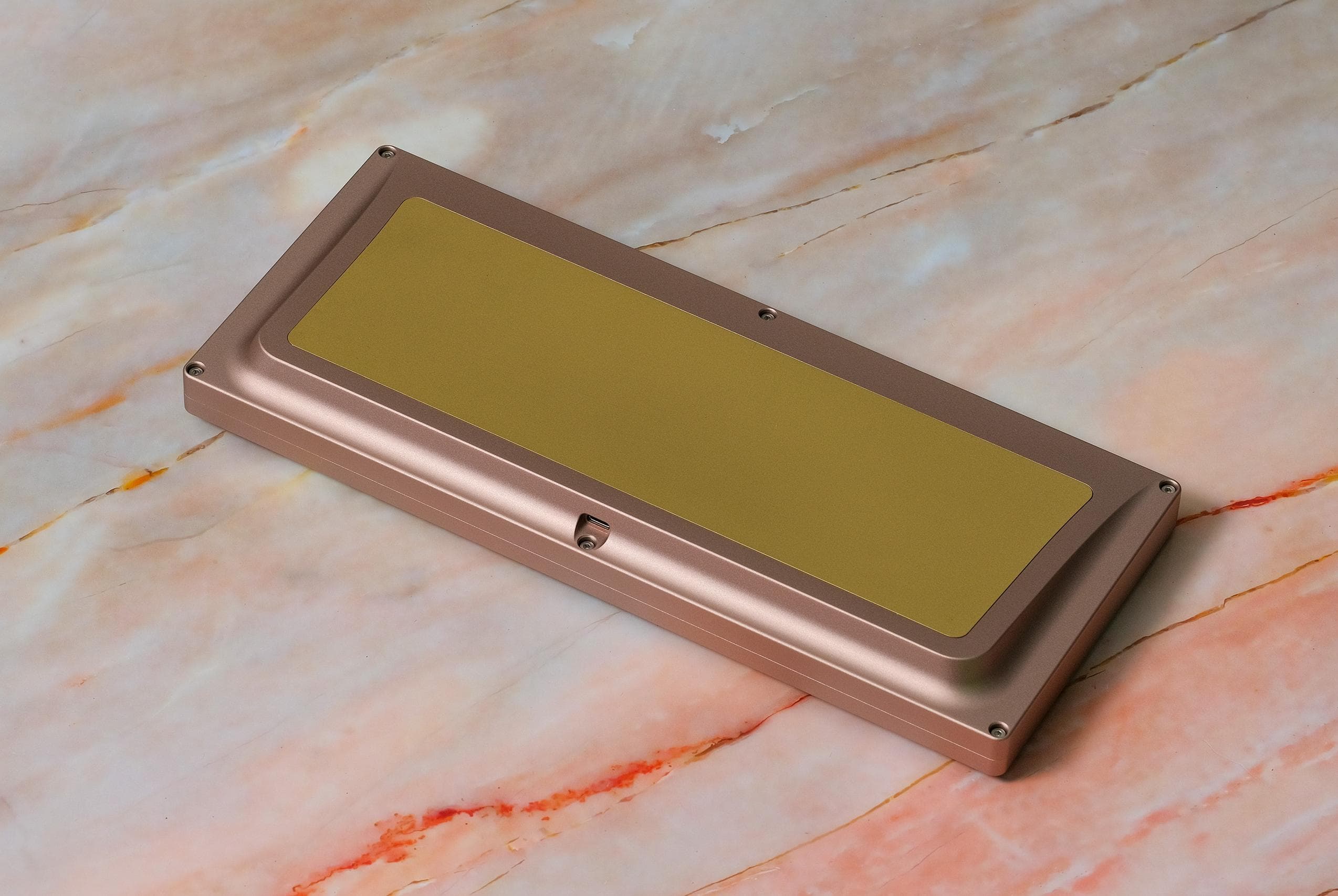 Allison + Matilda - a 70-ish% Keyboard + Numpad image 2