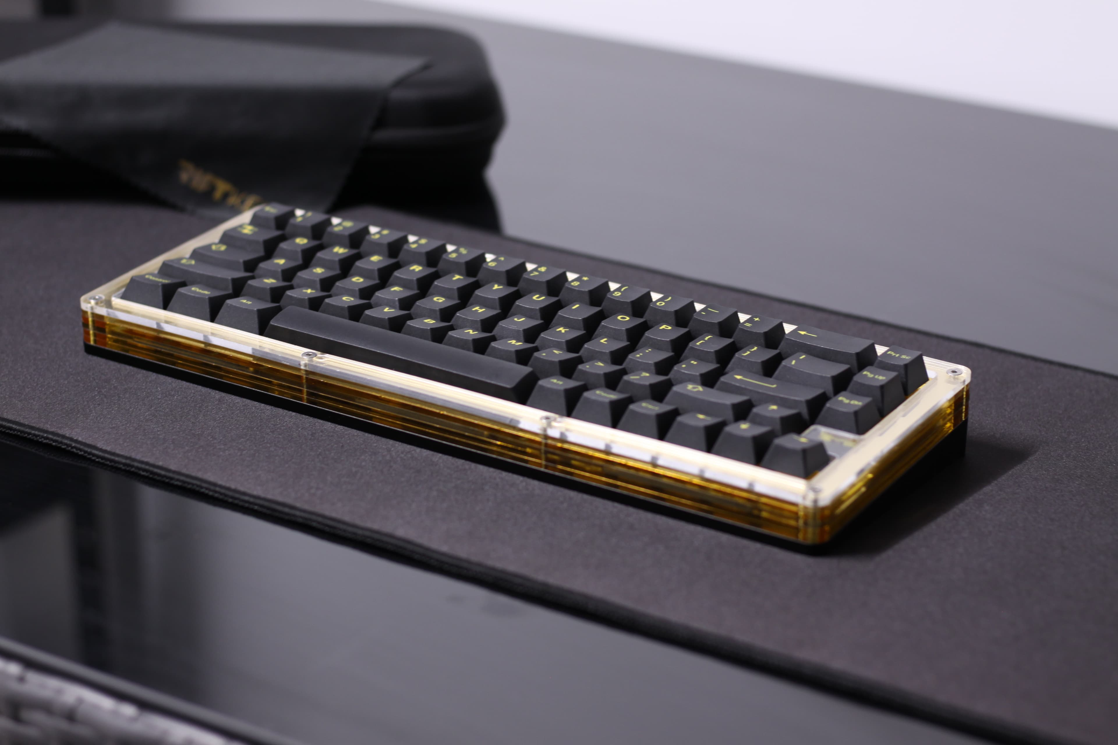 SIX5 - 65% Gasket Acrylic + Aluminum Keyboard [ GB - MARCH ] image 13