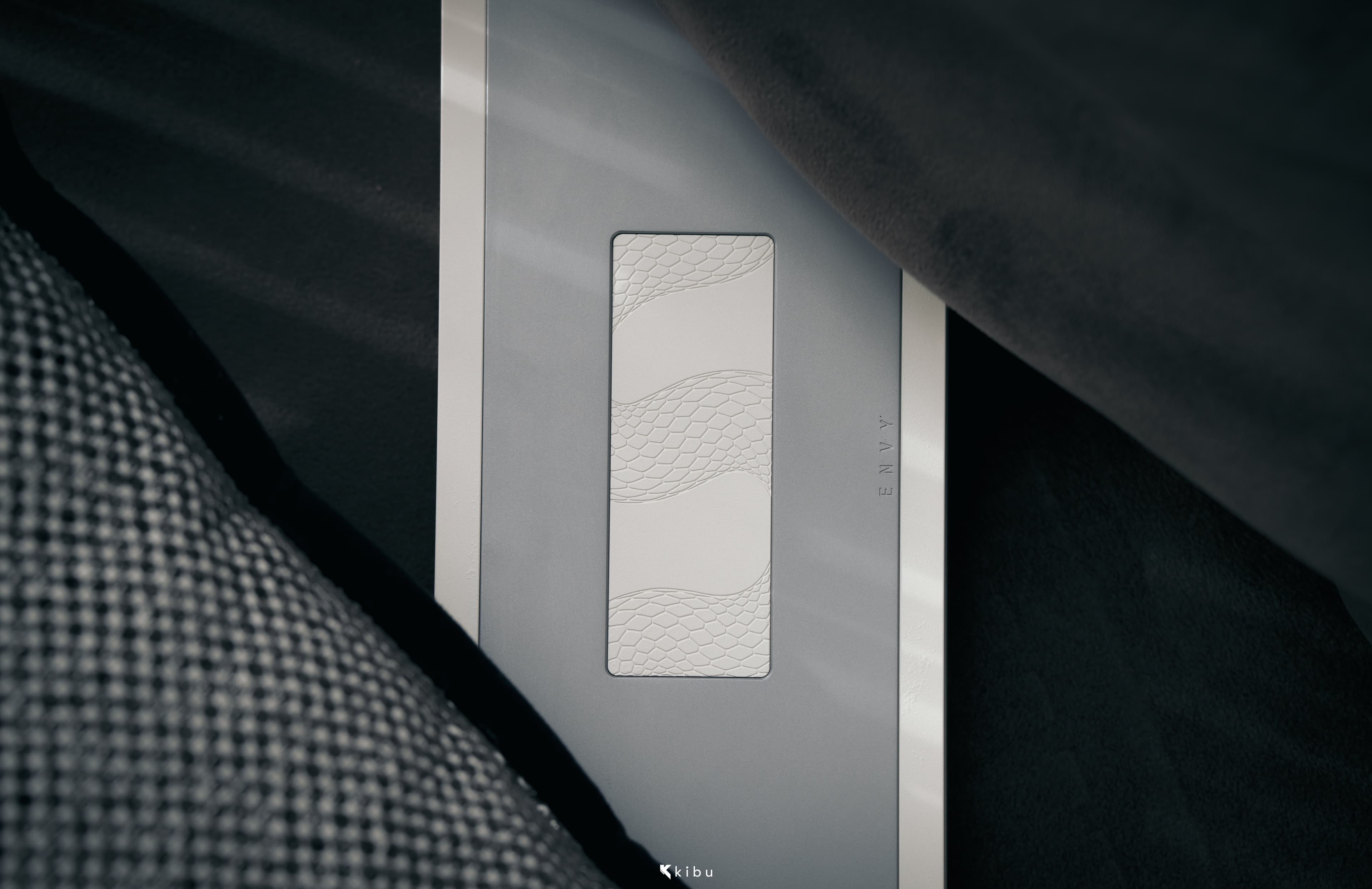 ENVY - 65% by Saab x Moon image 5