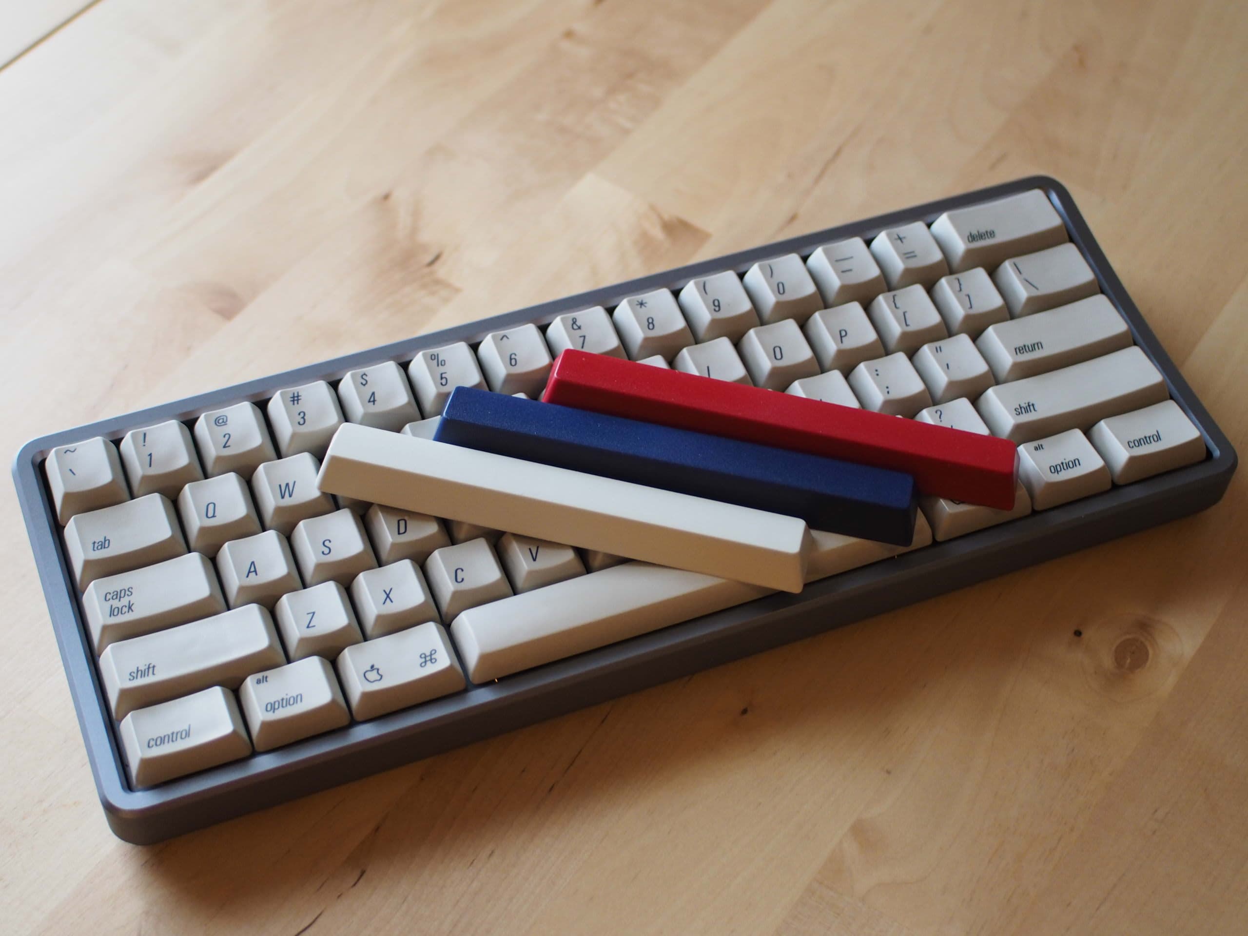 Signature Plastics 6.5u spacebar for AEK keysets! (COMPLETE) image 2