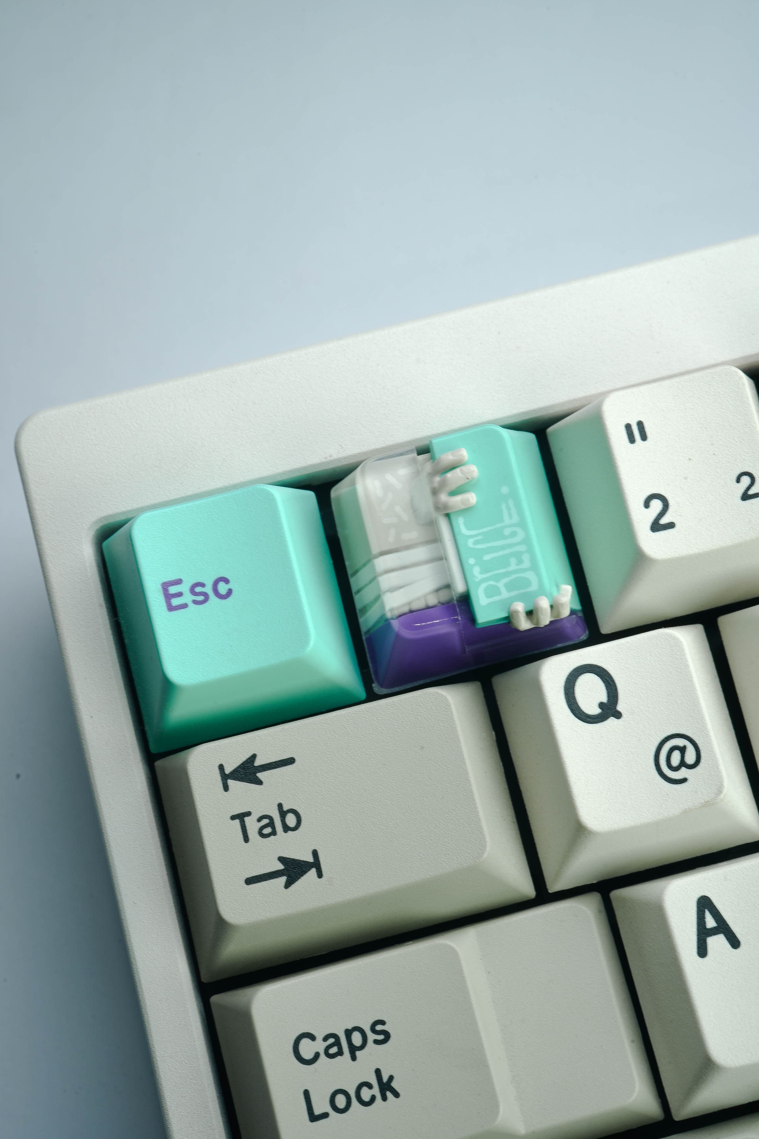 GMK CYL HyperBeige | Completed image 37