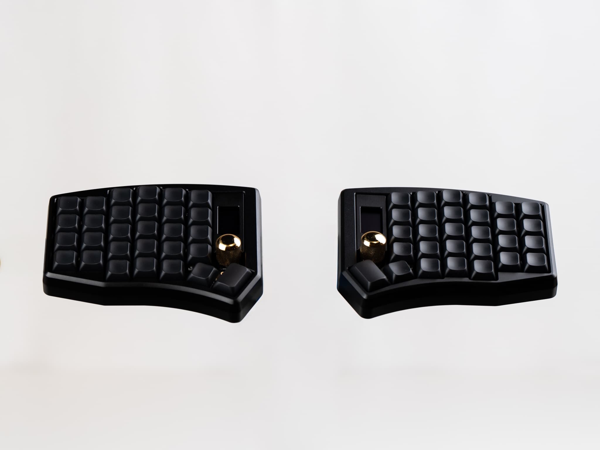 Link - Column-staggered split keyboard based on the Sofle58 v2 [Updated!] image 25