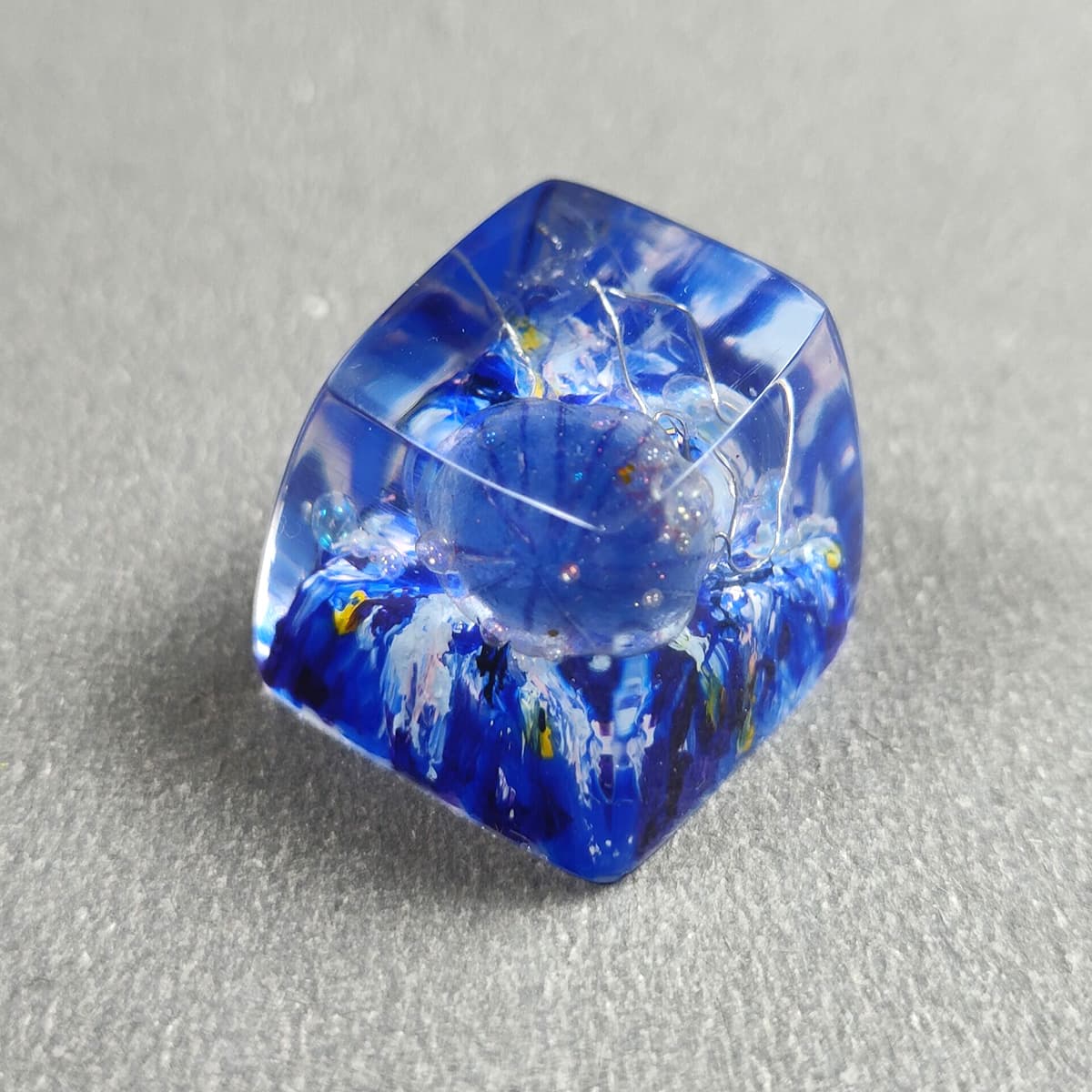 Jellyfish Keycap [Product shipped]