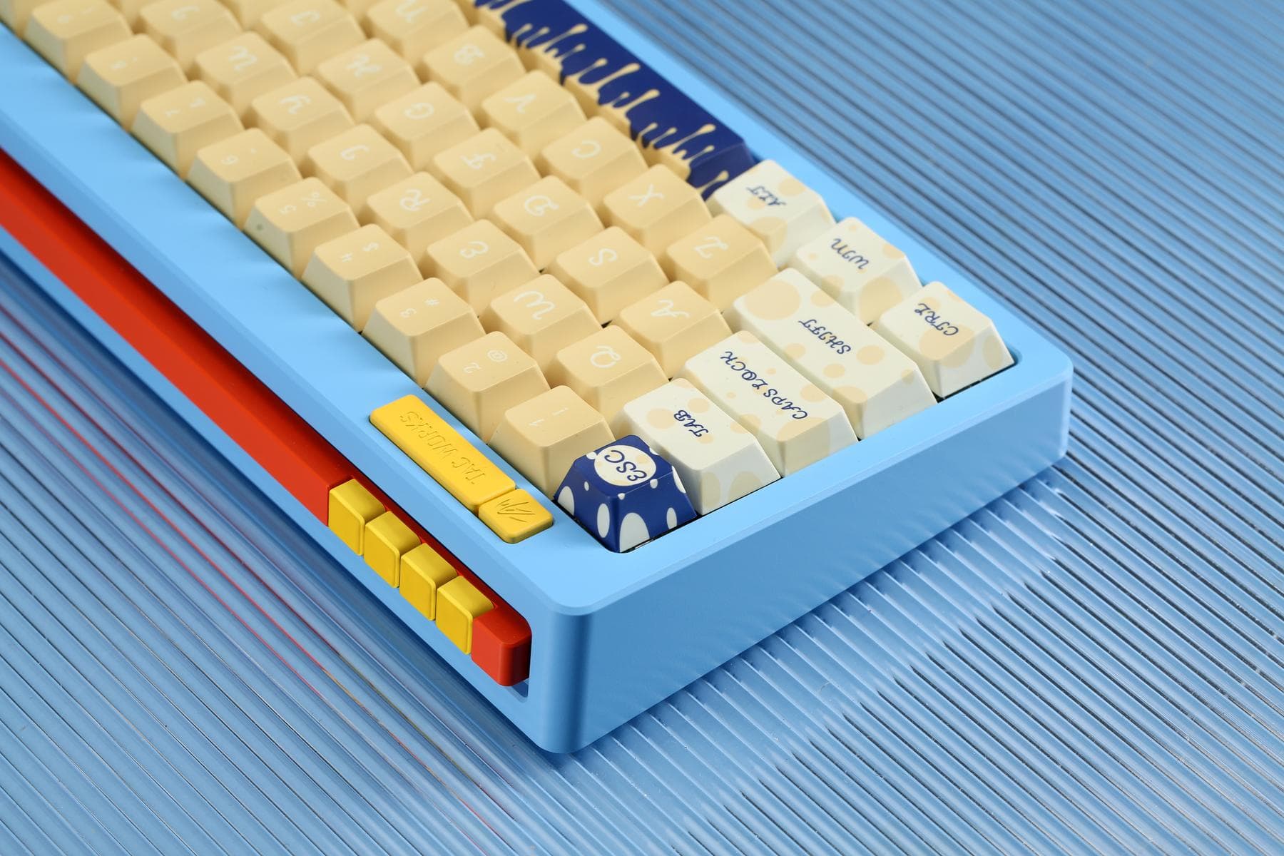 TAC-K1 65% Keyboard Kit-Audio Speaker & Customizable Nameplates-GB Open Now image 9