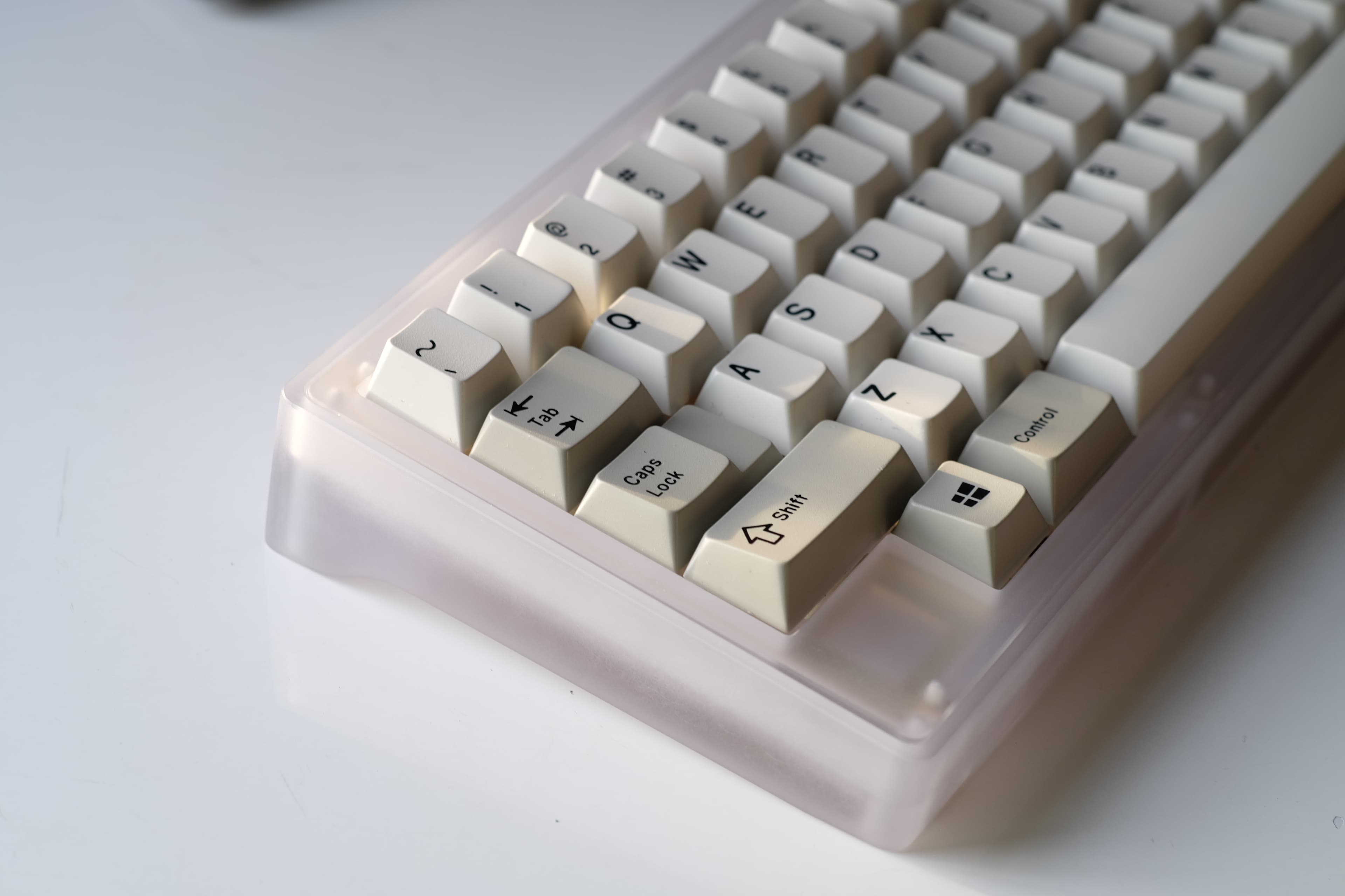 Return 60% kustom keyboard(Shipping invoice send out ) image 2