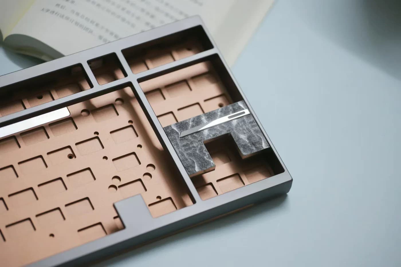 DK1-TKL- Budget Copper Bottom Board image 9