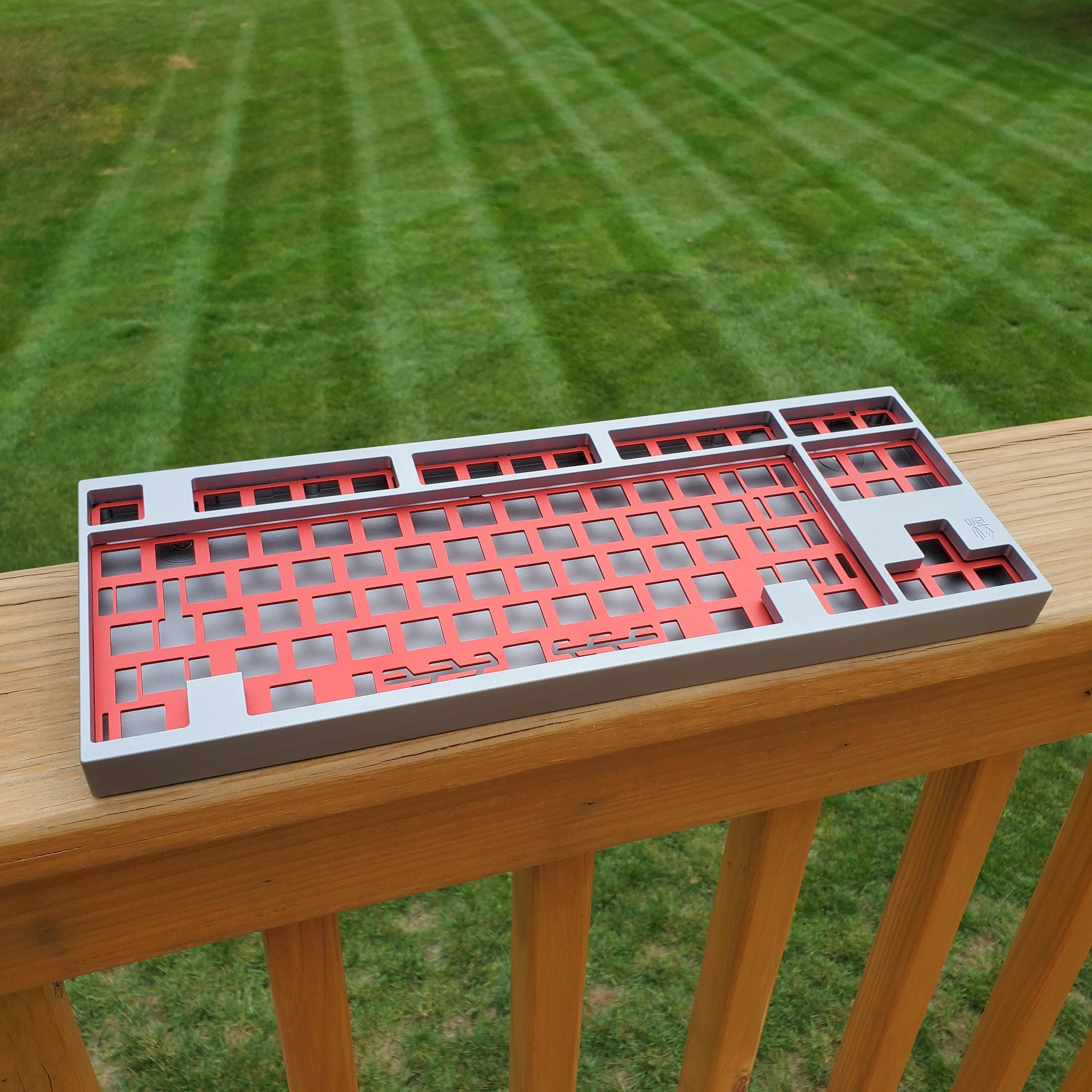 Igris V1: Cone Feet WKL TKL by invis (CANCELLED) image 3