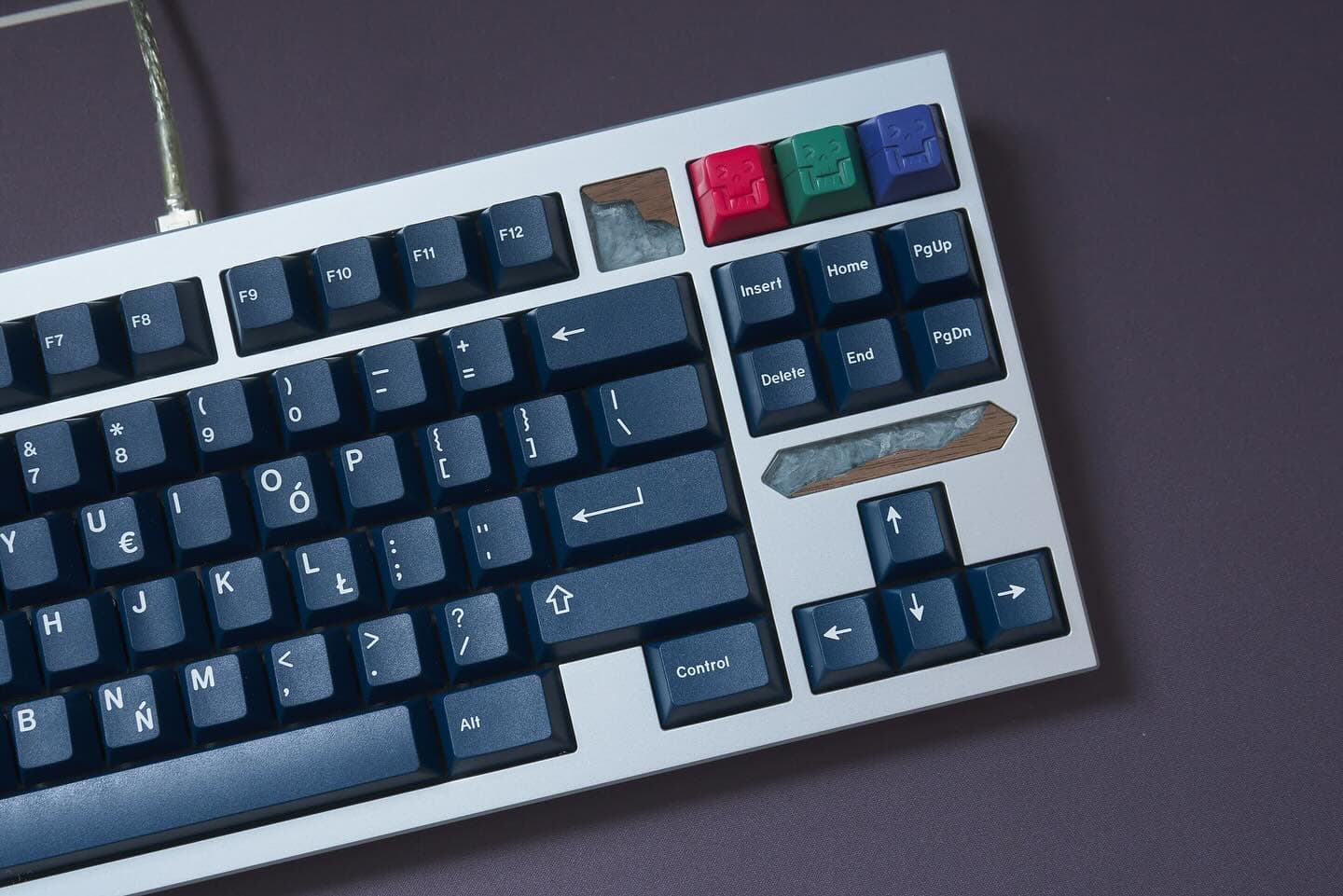 FRΛGMENT TKL - Artisan Resin Accents, 11,000 Configurations image 13