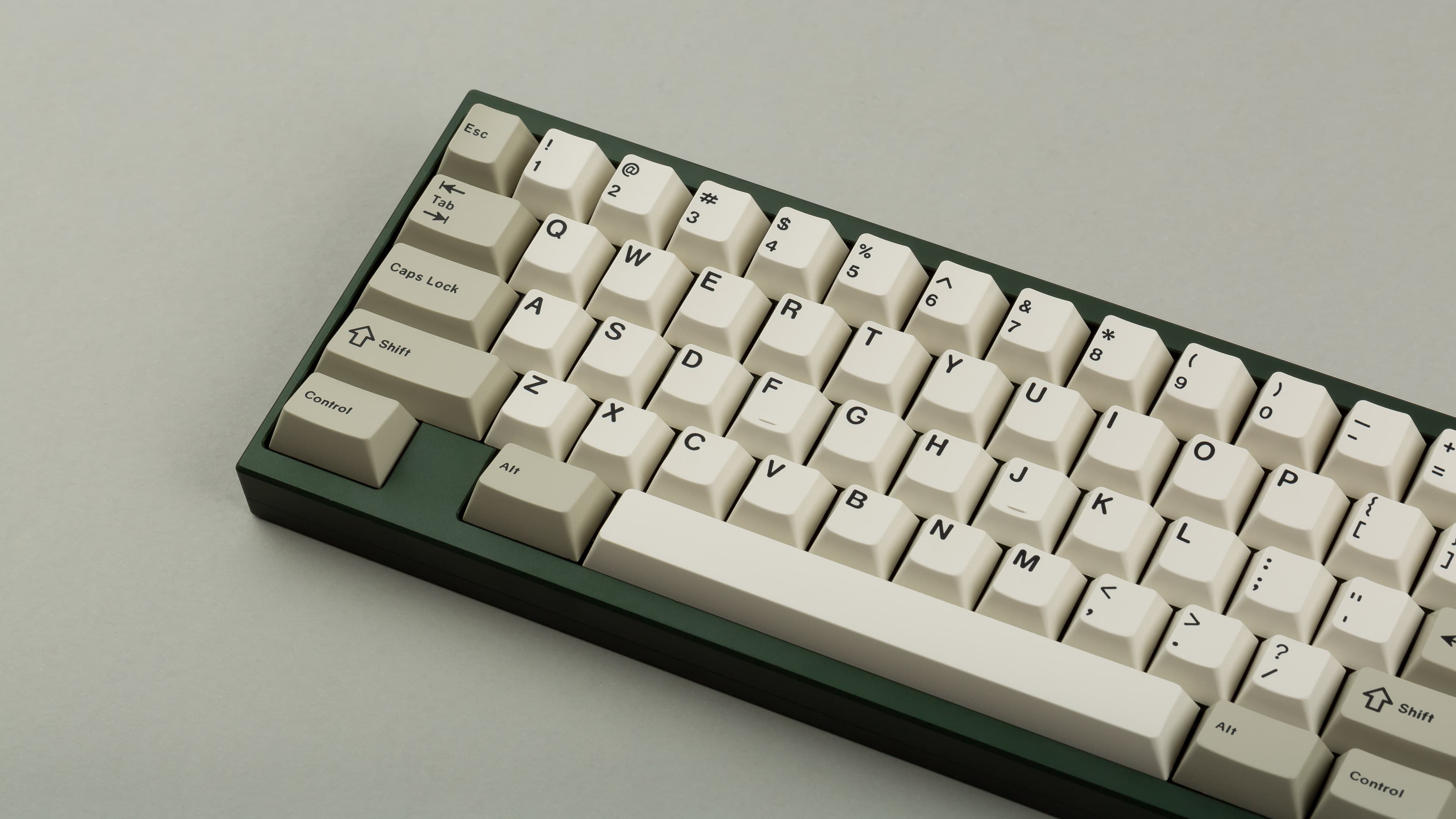GMK Hineybeige - Live now! image 5