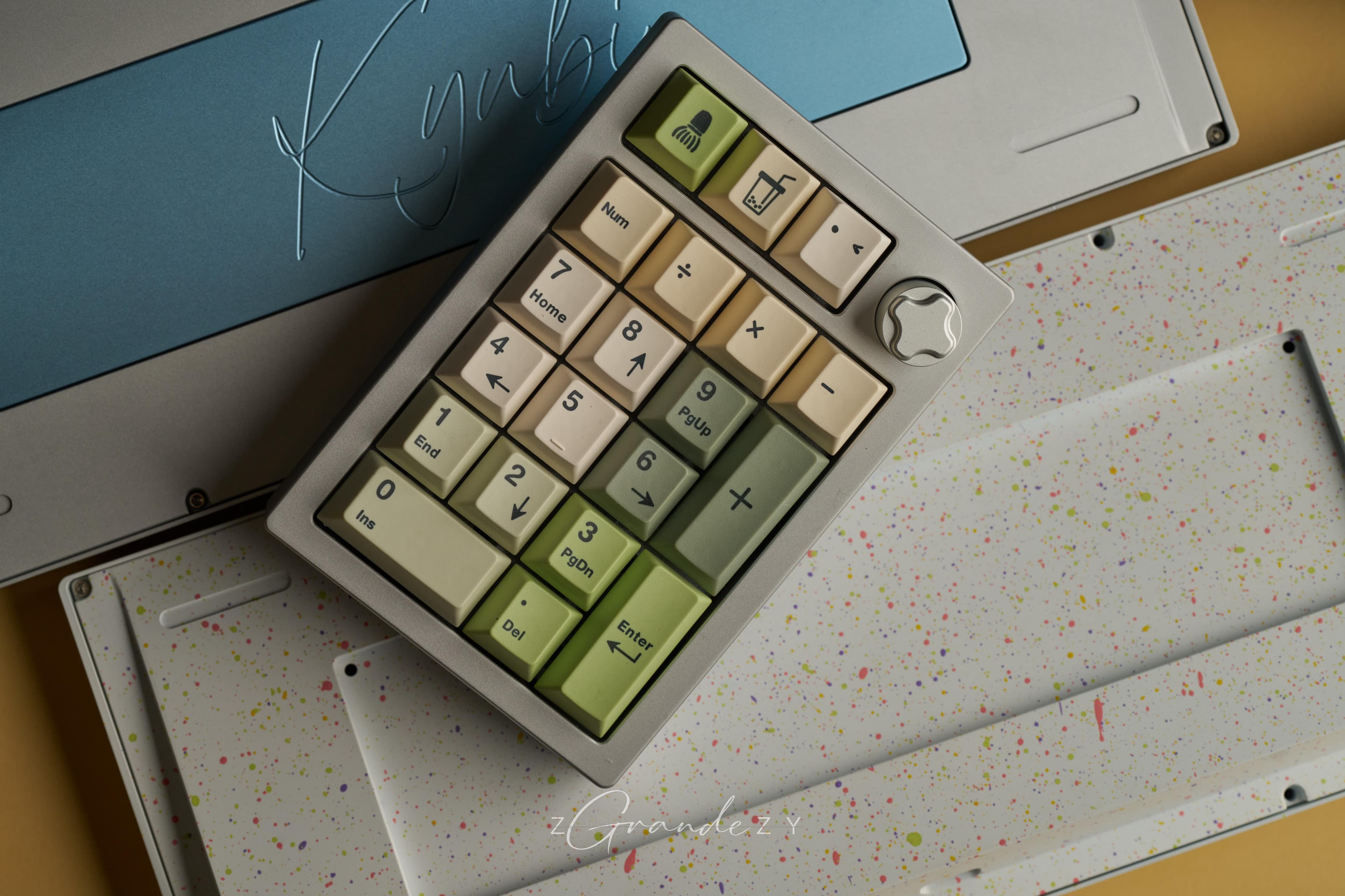 Kyūbi Keyboard Kit / Stock Sales Start and GB later image 16
