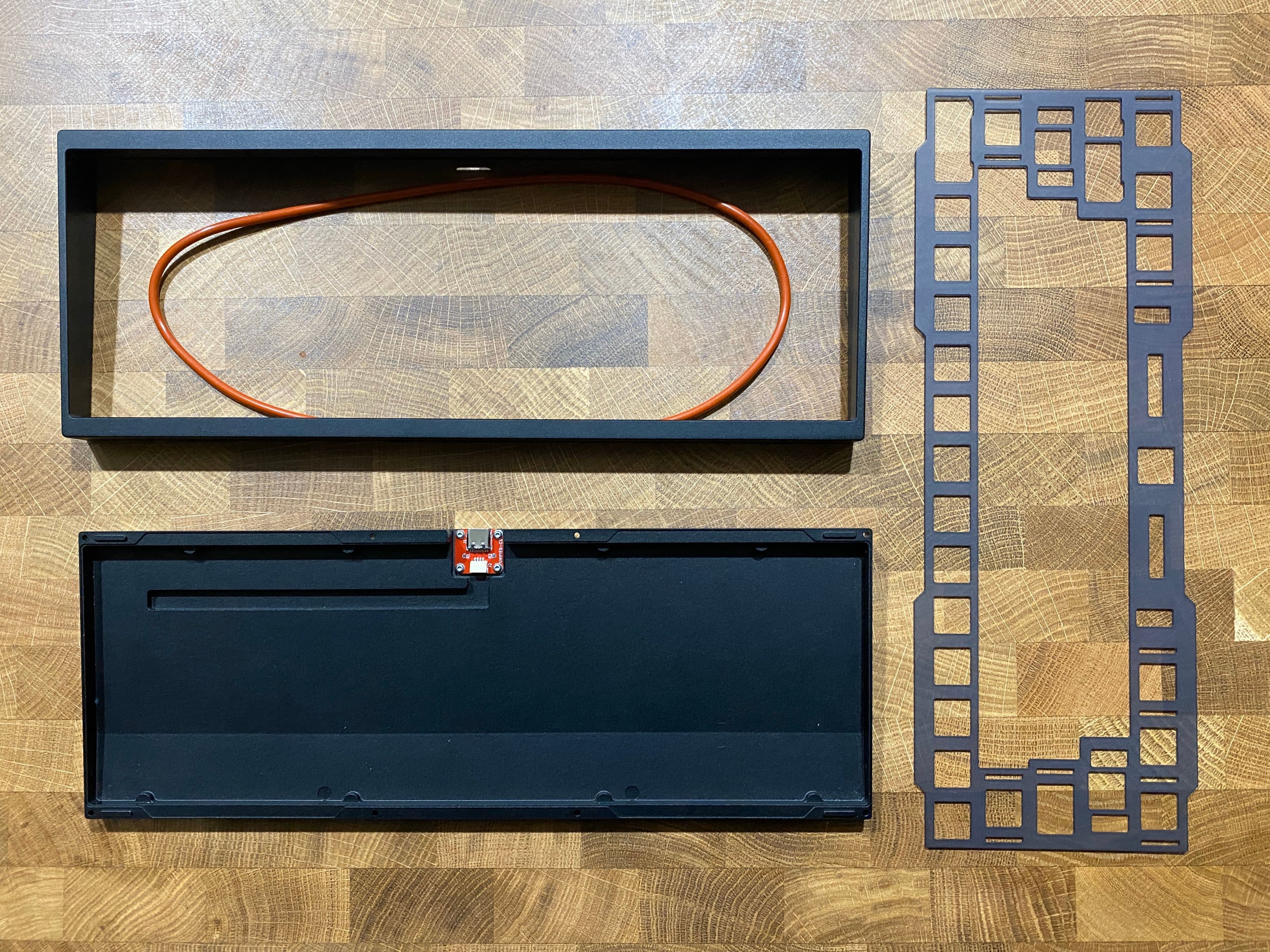 zekk.works Ogre - Seamless Gasket 60% (Status: Complete)