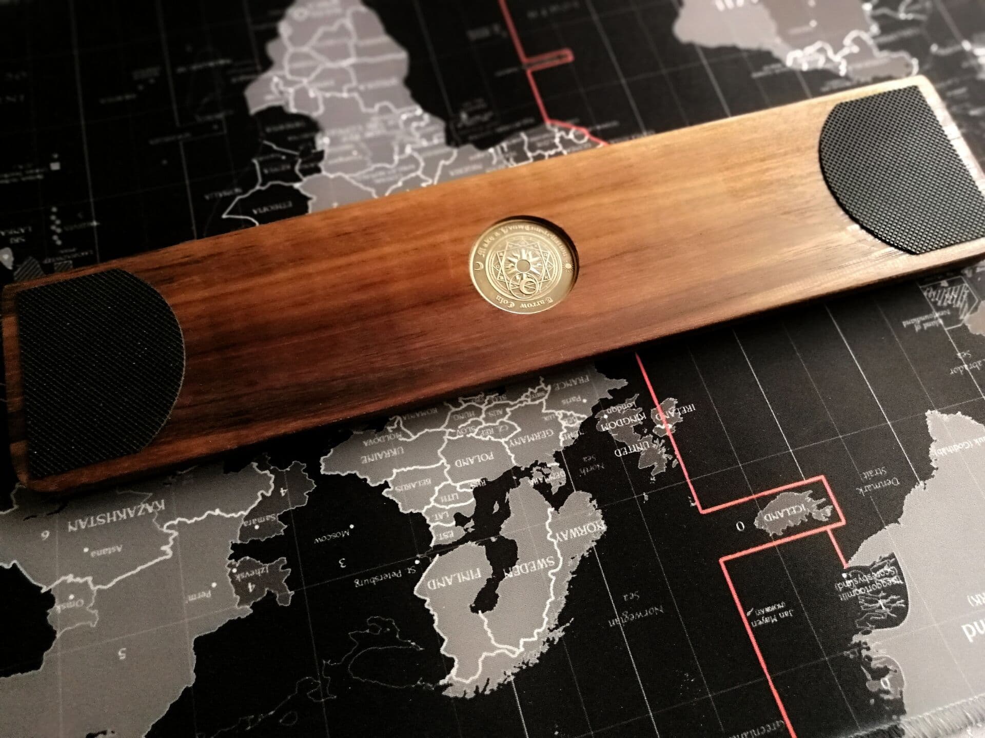 Stunnning Planet Walnut Wood Palm Rest 【IN PRODUCTION】 image 6