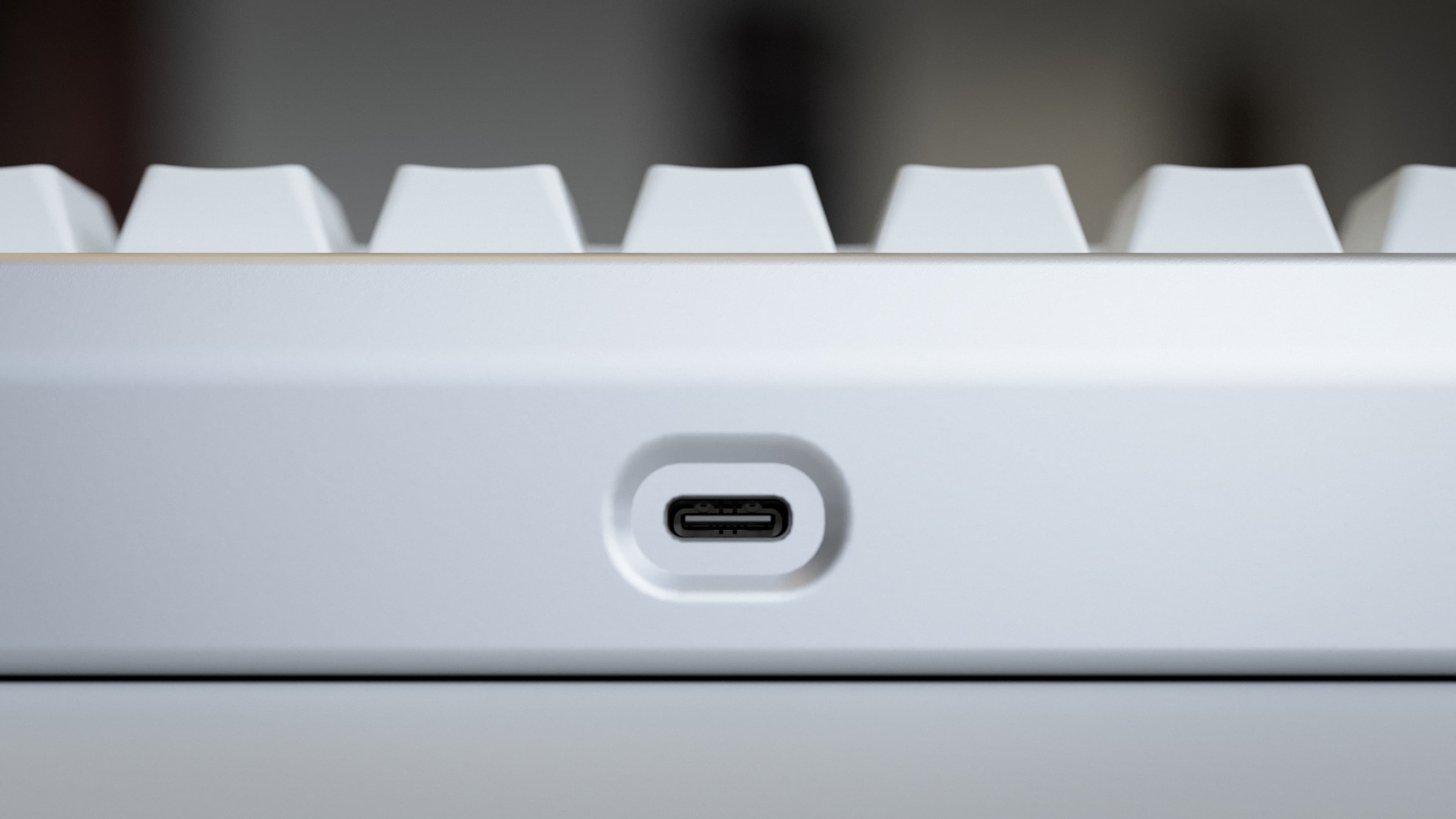 Onyx - FRL TKL with a macro column image 4