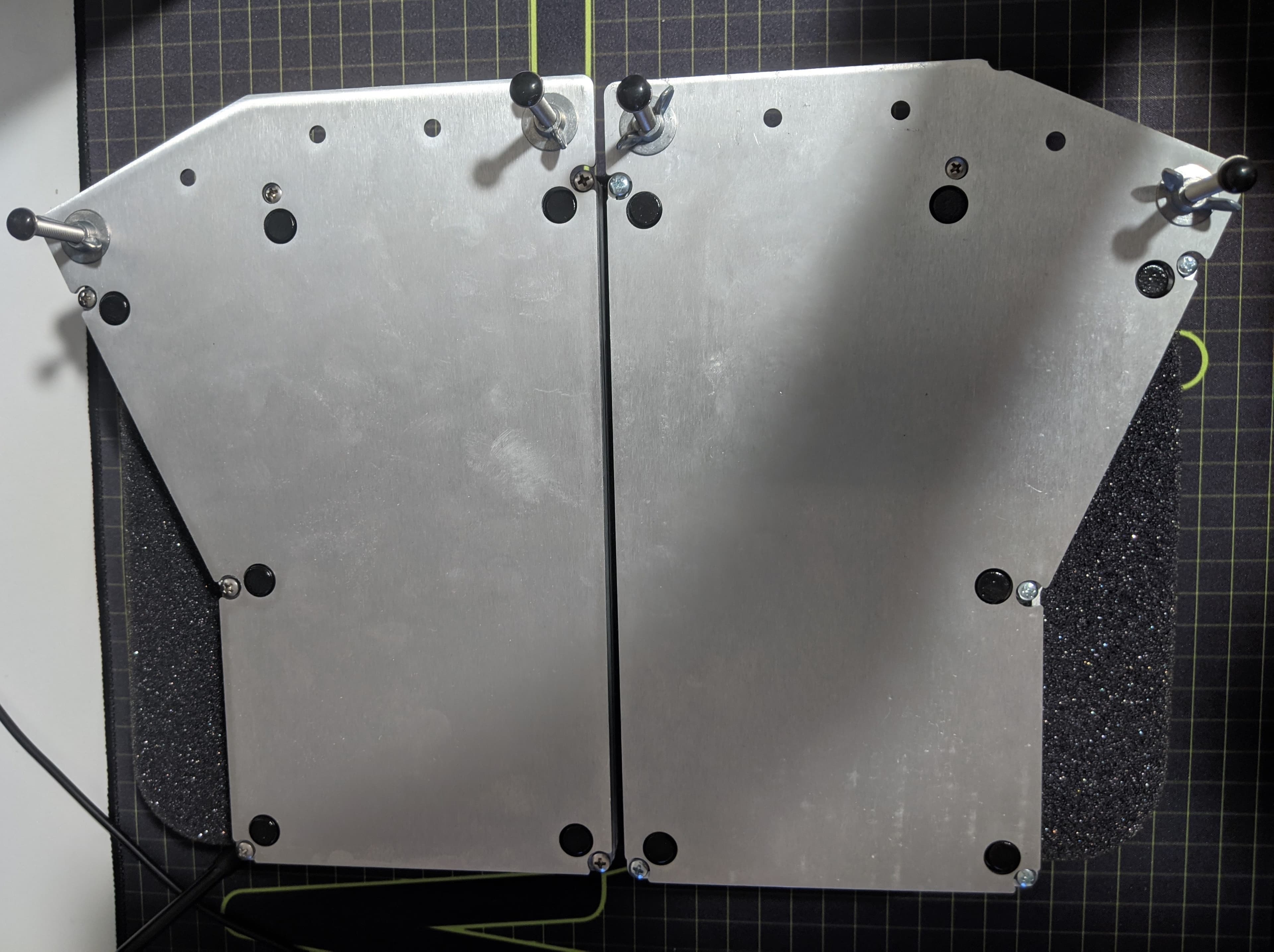 ErgoDox Wireless (with Solar Charging and Aluminum CNC Case Options) image 15