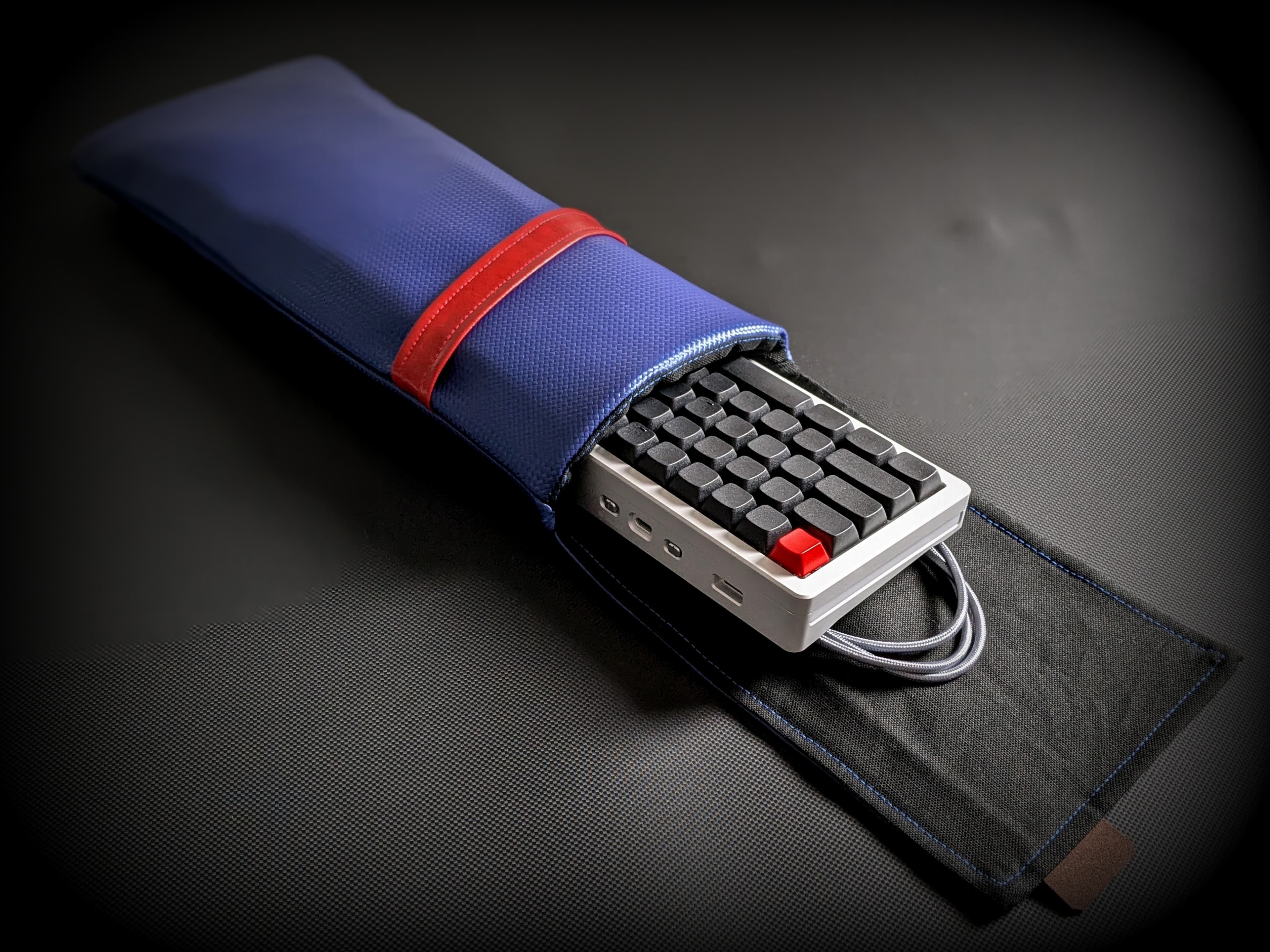 Handmade Premium Keyboard Bags - Carbon Blue image 7