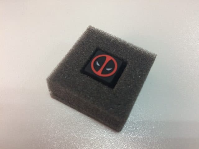 Multi-Color Three Beeline Keycaps image 4