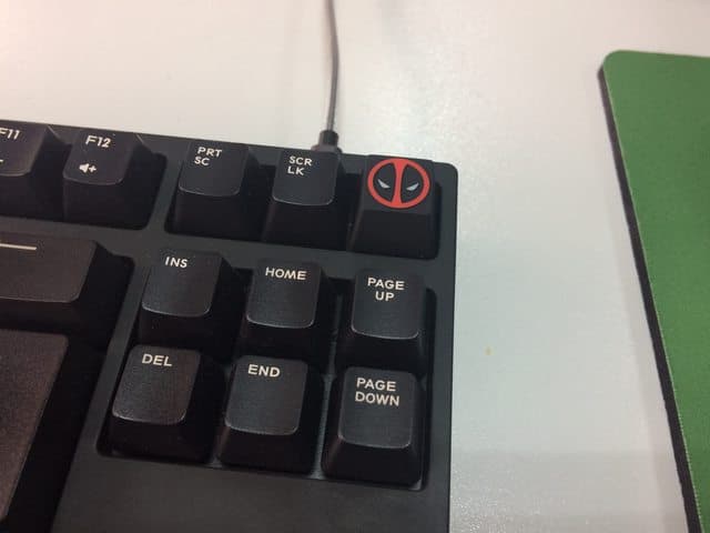 Multi-Color Three Beeline Keycaps image 5