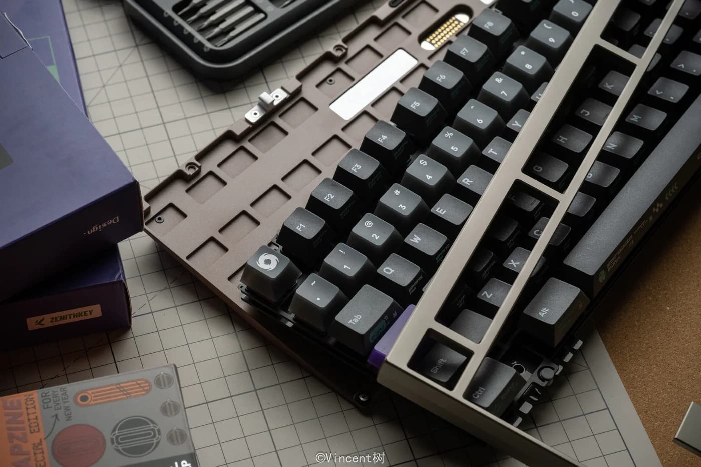 DK1-TKL- Budget Copper Bottom Board image 19