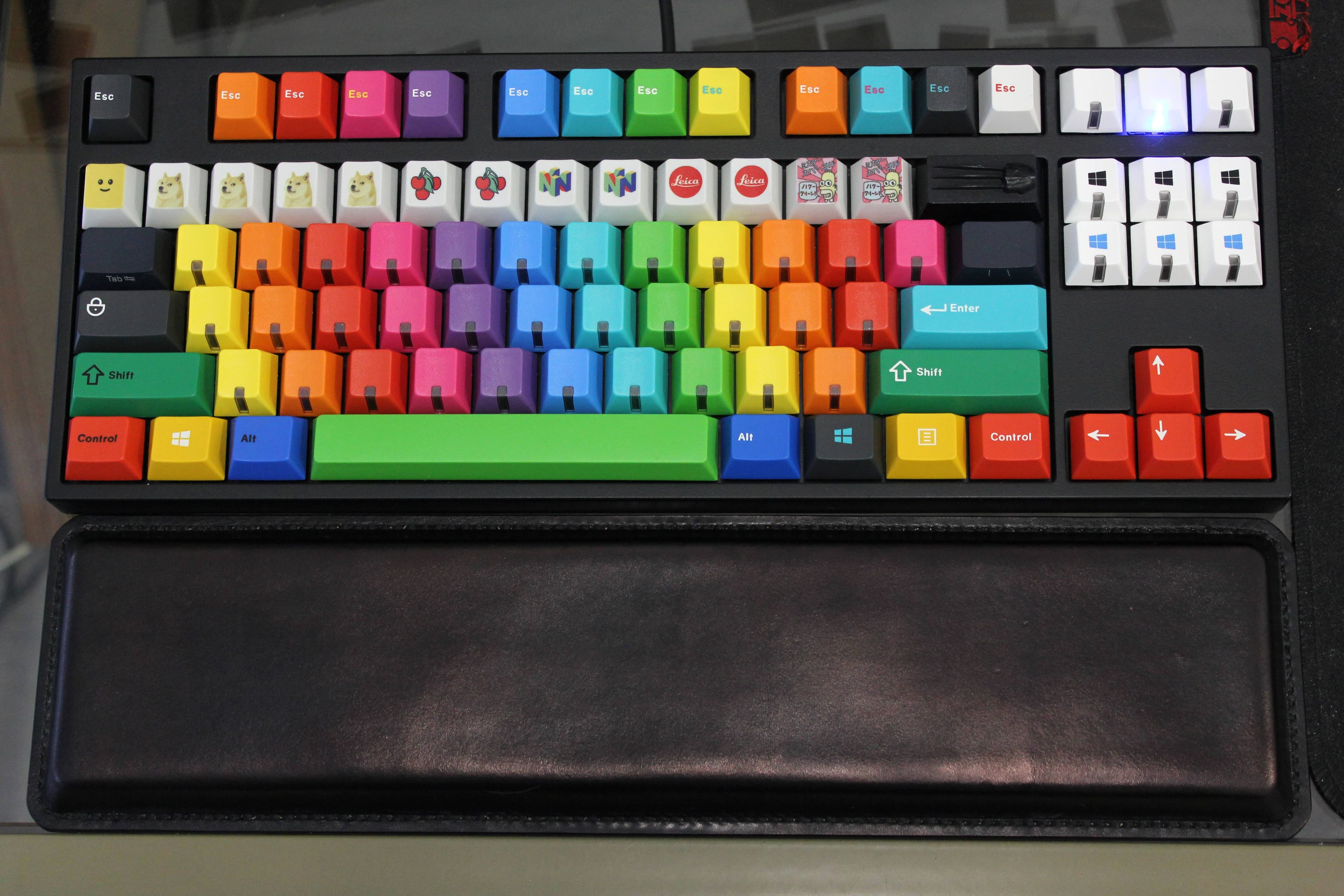 GMK RGBYK - shipped, received, over. image 7