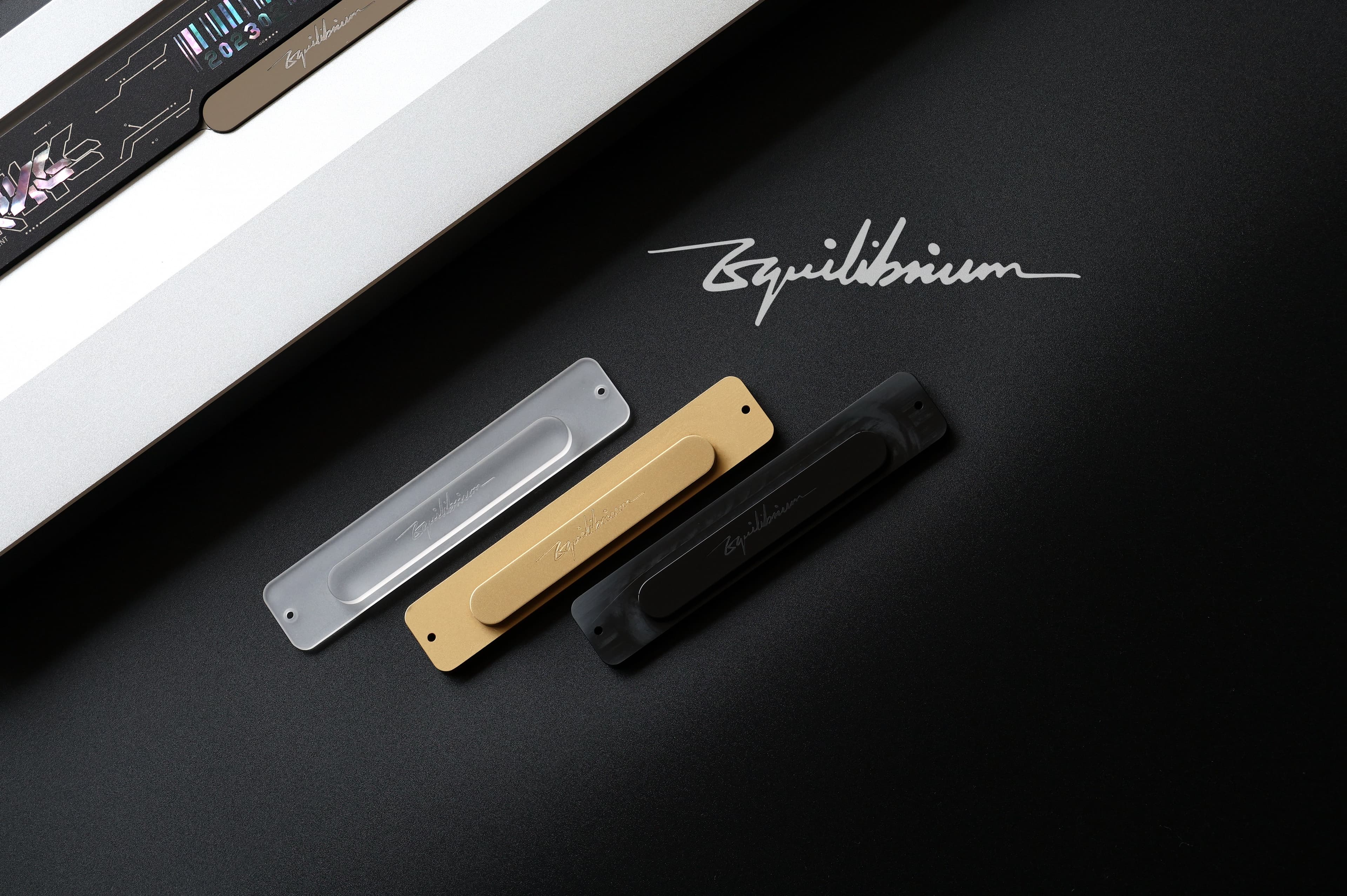 EQUILIBRIUM 6 R2 by SCRIBBLEB for International image 56