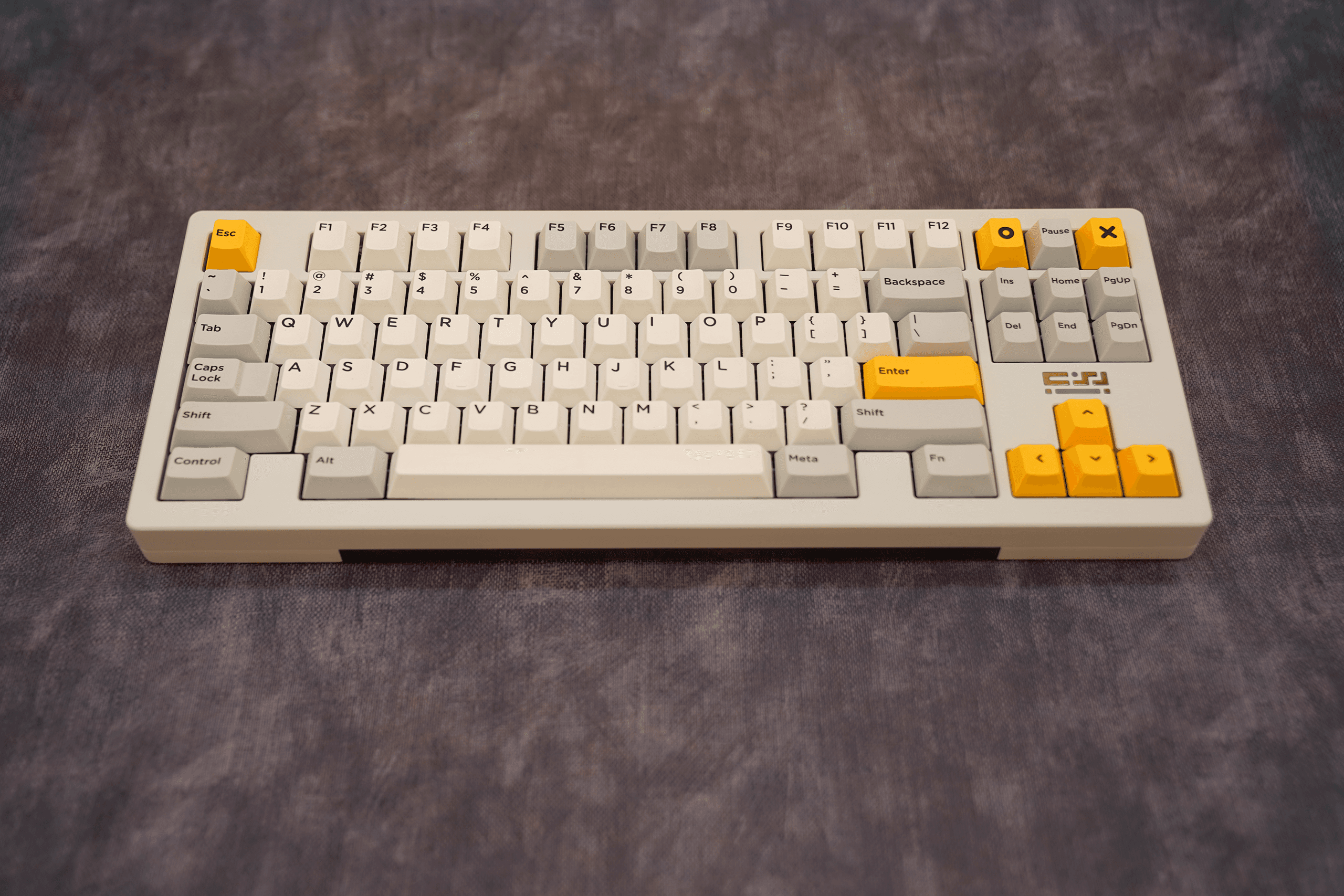 MOBULA80 in-stock buy : a split PCB/plate designed TKL by CUBE Studio image 5