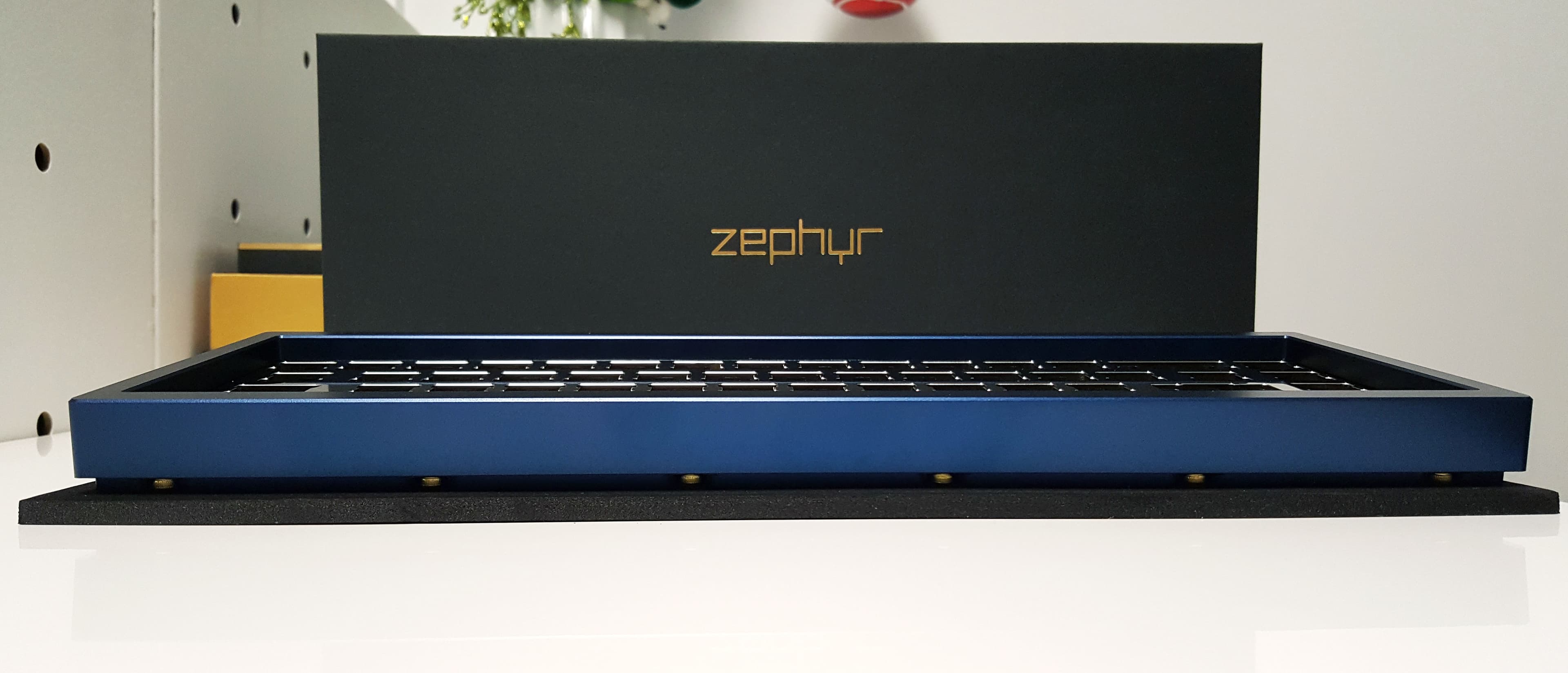 Zephyr 65% Custom RGB Keyboard Kit image 19