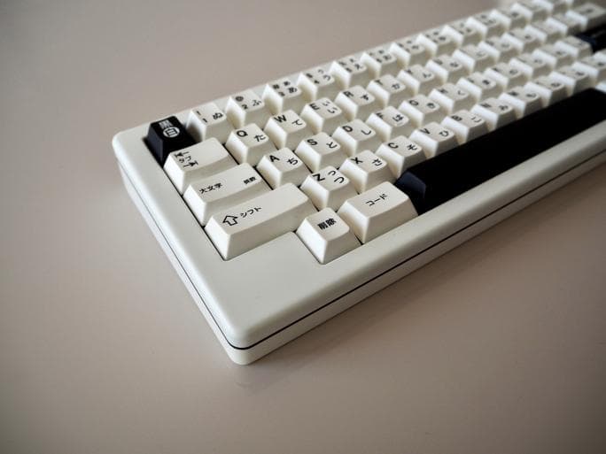 HONEYBOARD 60% - STORMTROOPER WHITE CERAKOTE - Closed