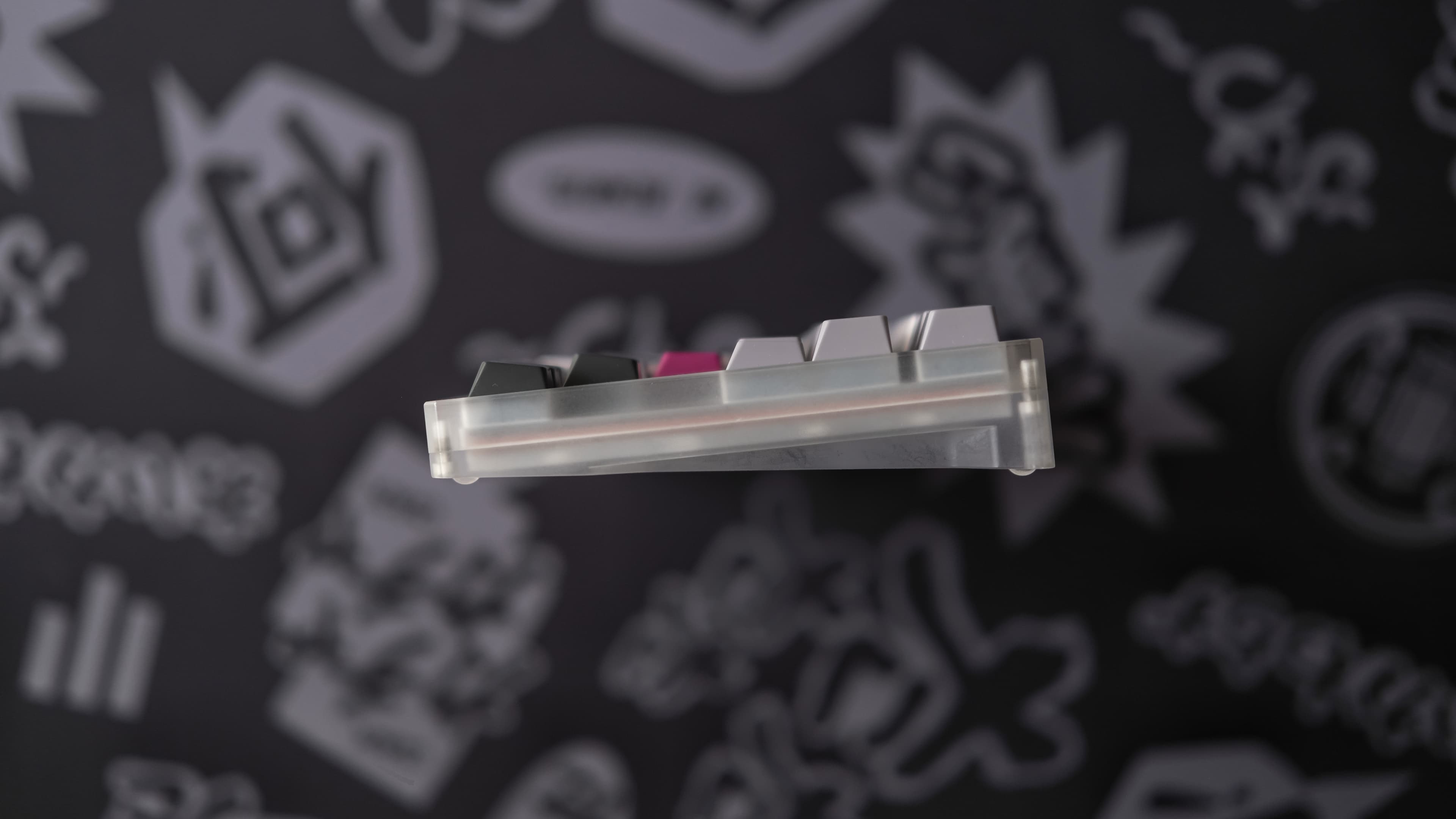 Revanche - Lightweight focused-No frills F12 Tenkeyless. - More Photos! image 2