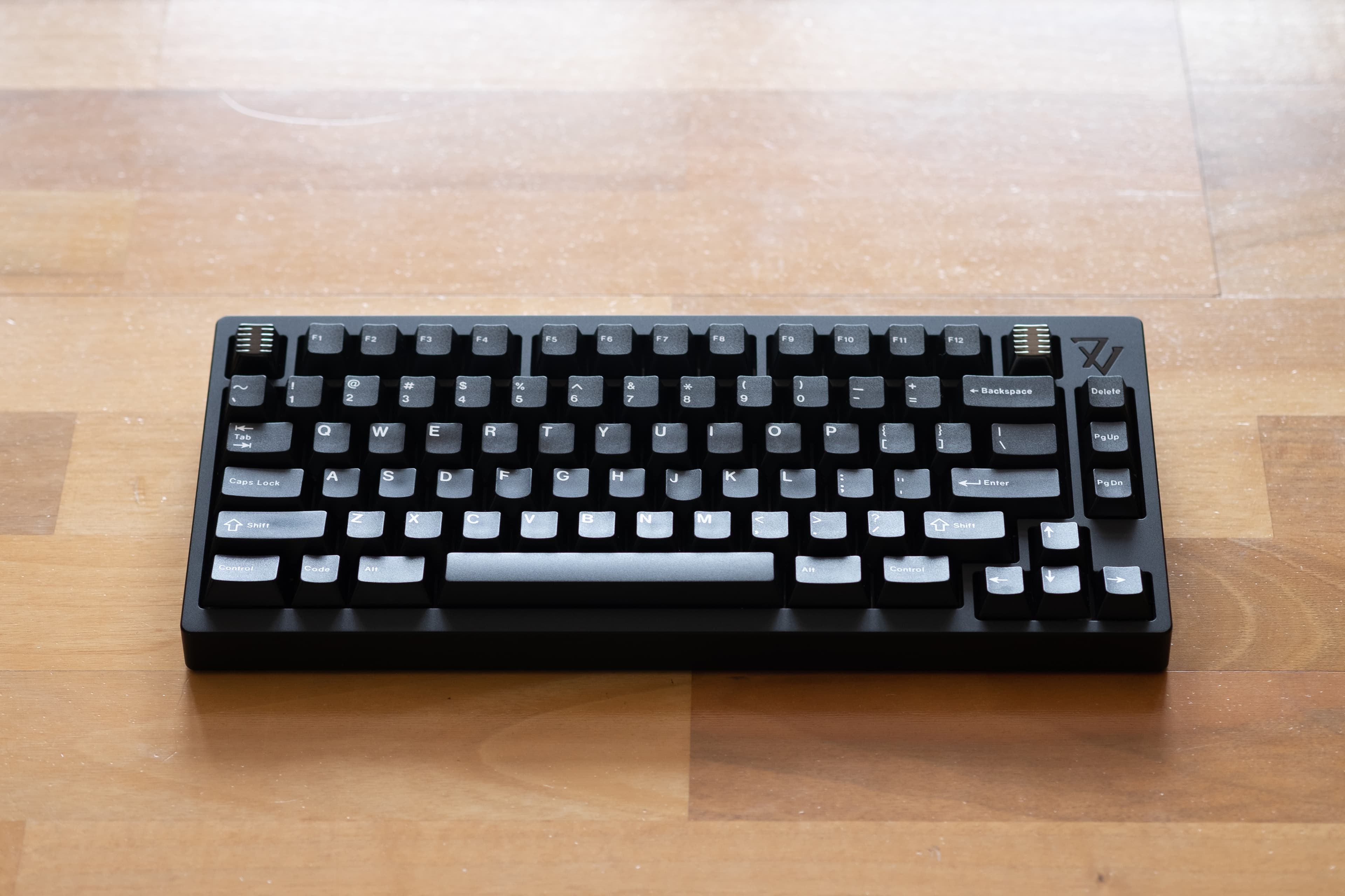 7V - 75% Keyboard by gok (COMPLETED) image 25