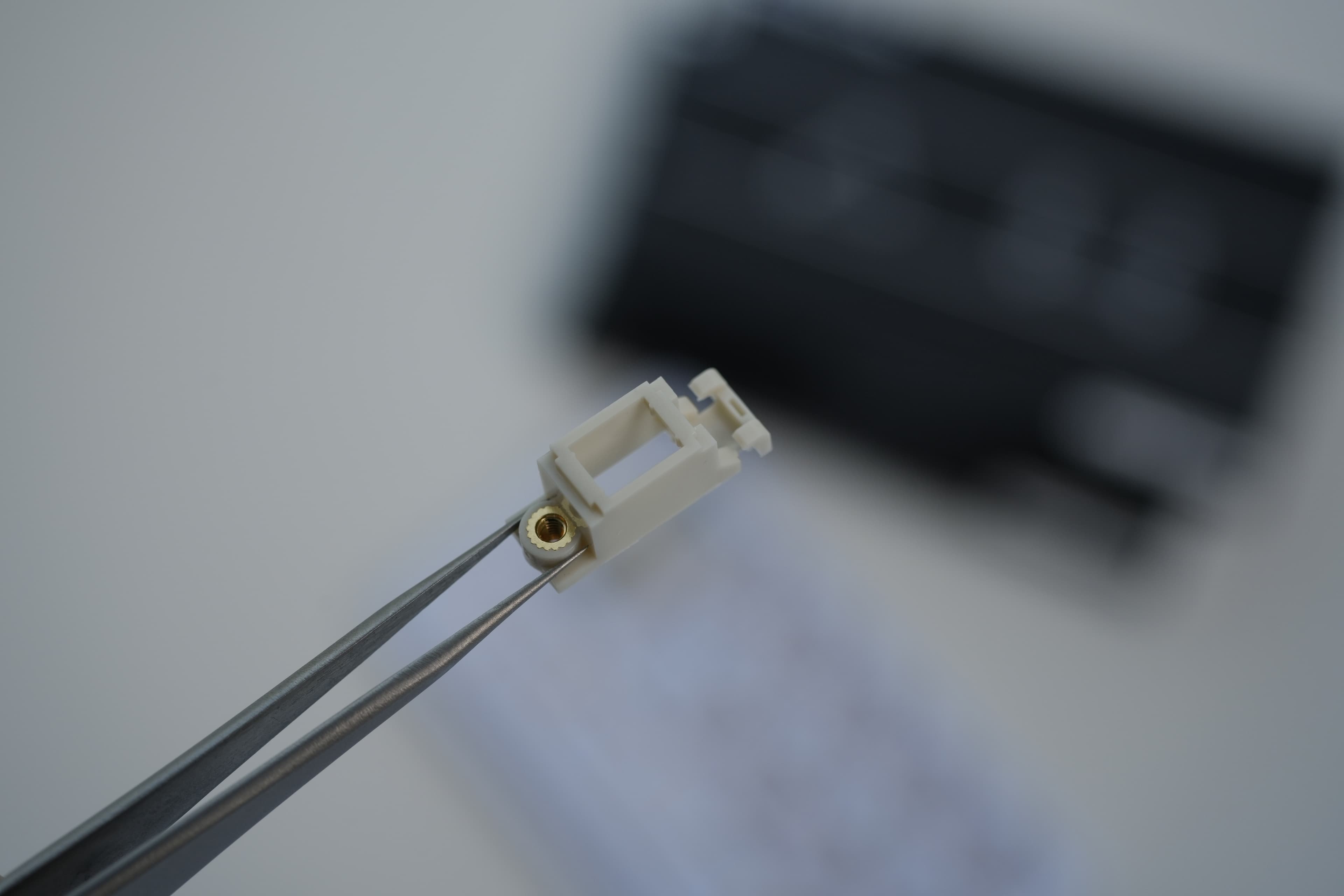 Designer Studio Adaptive PCB-Mount Stabilizers image 15