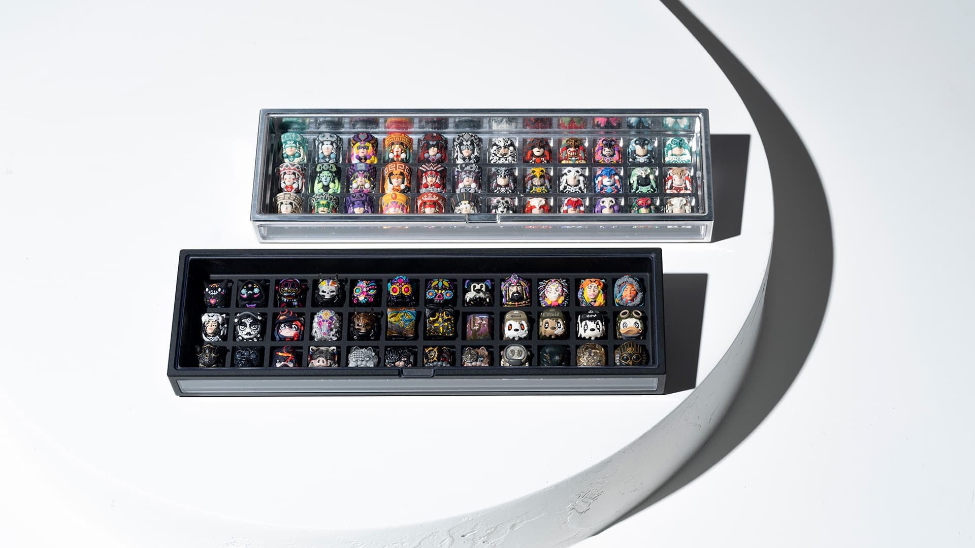 Atrium: A premium, multiple window artisan keycap display box image 16