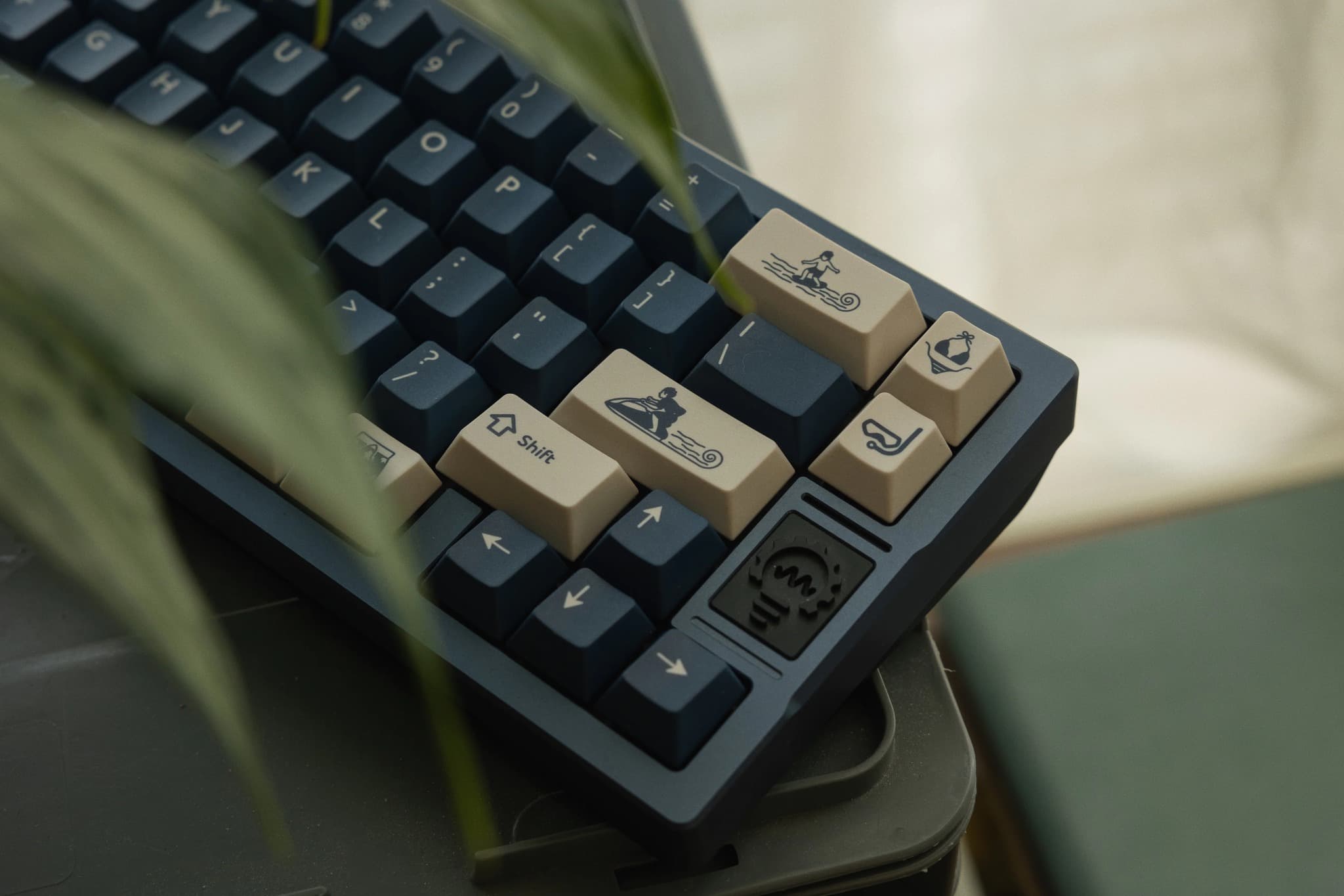 ICK x TUT | The Holiday Keycap Set | Quick GB image 6