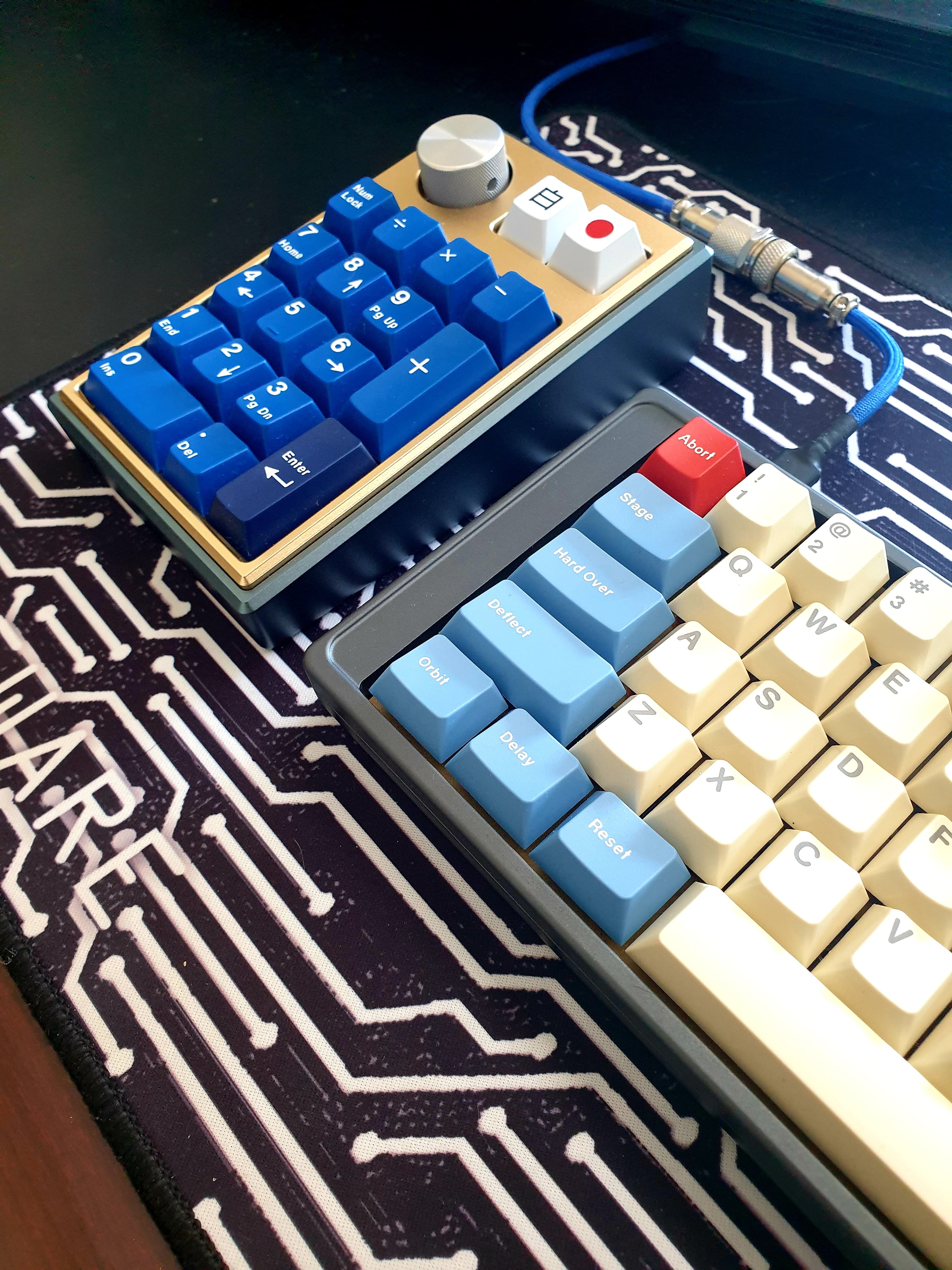 MACRO-1 (Extras In Stock!) image 15