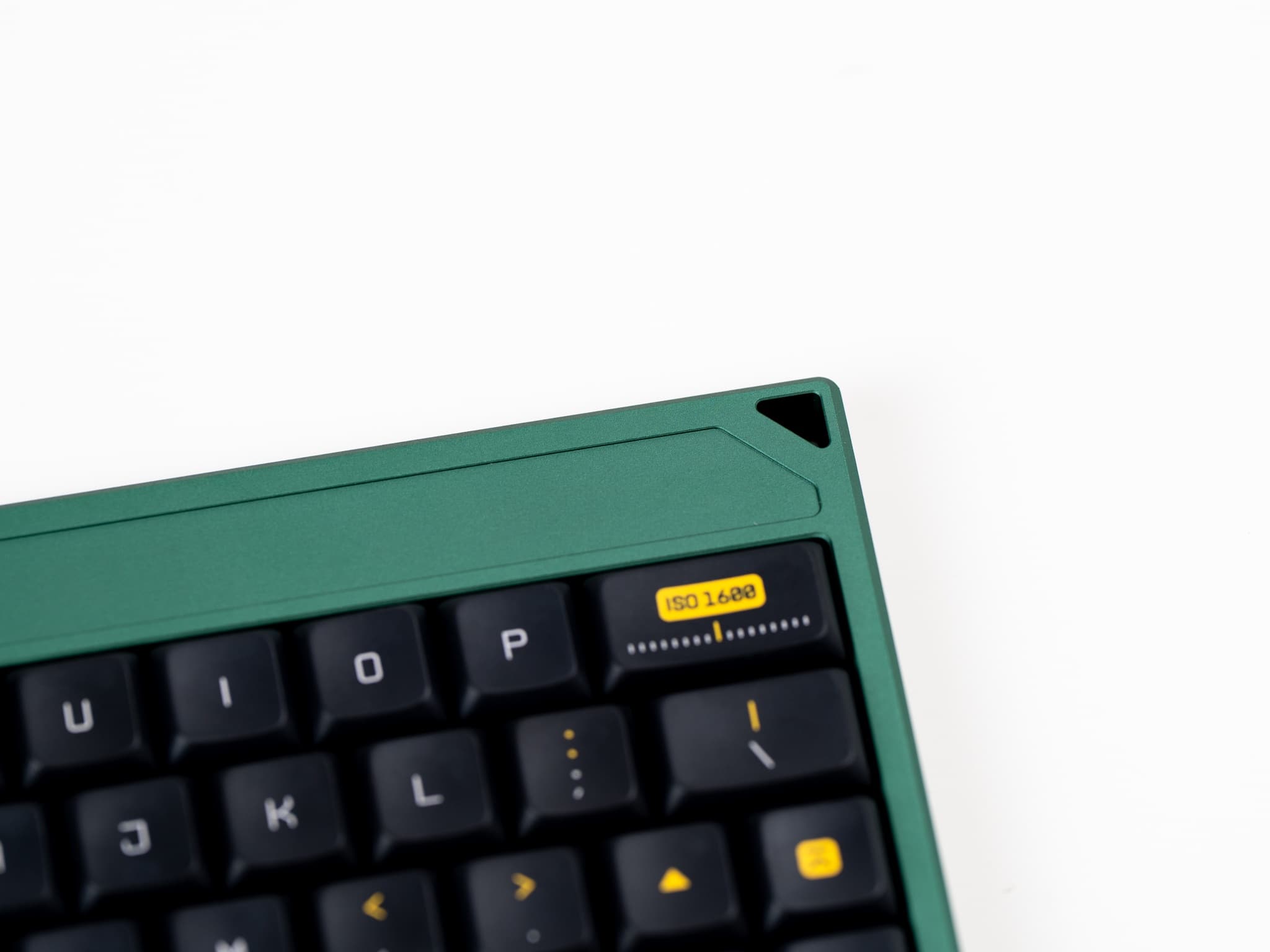 The Bullet Train - a Low Profile Wireless V4N4G0N layout board image 11