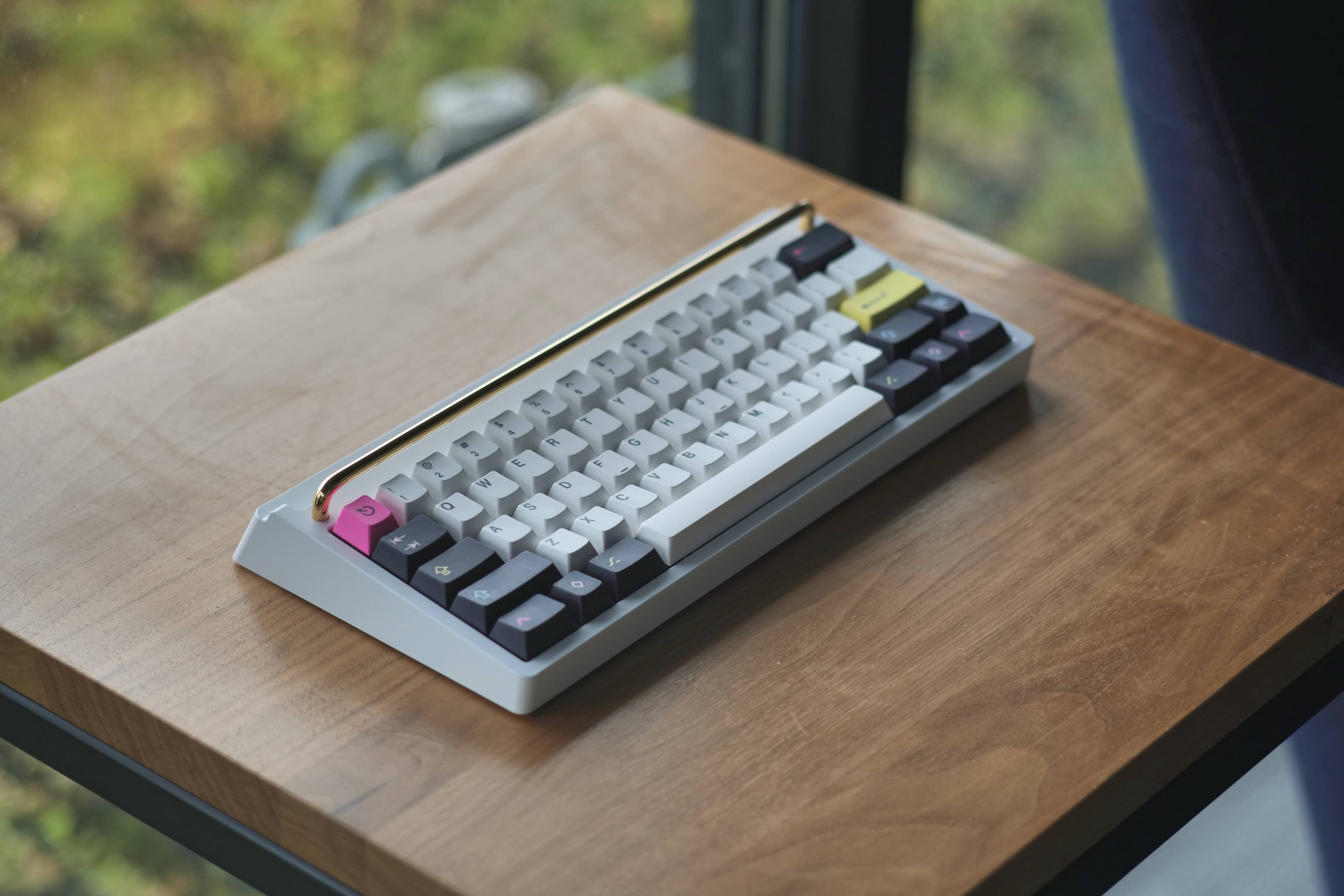 Synth Labs 060 keyboard (Completed - Extras are Live!) image 2