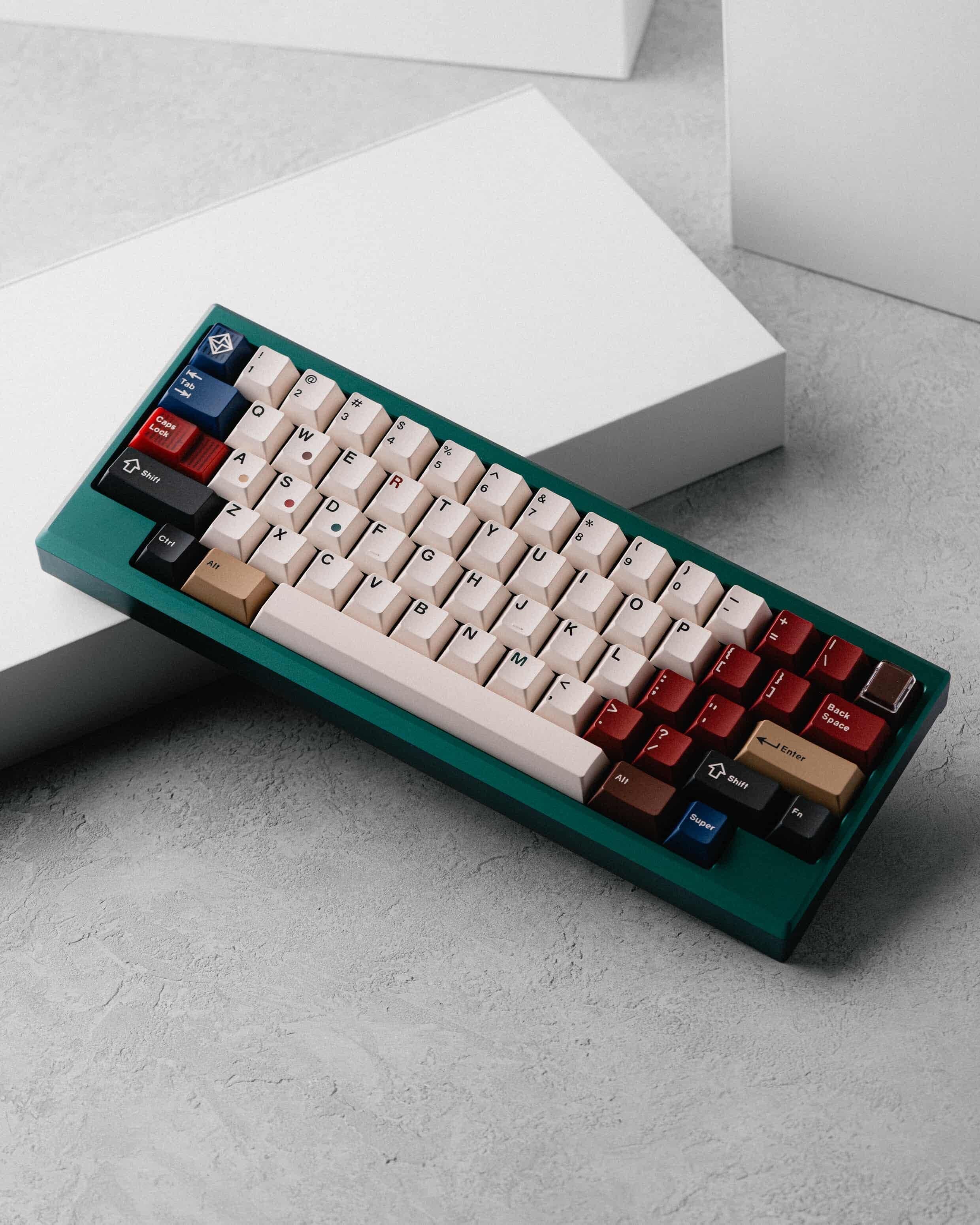 RAE | AURUM - 60% Gasket Integrated Top Mount image 15