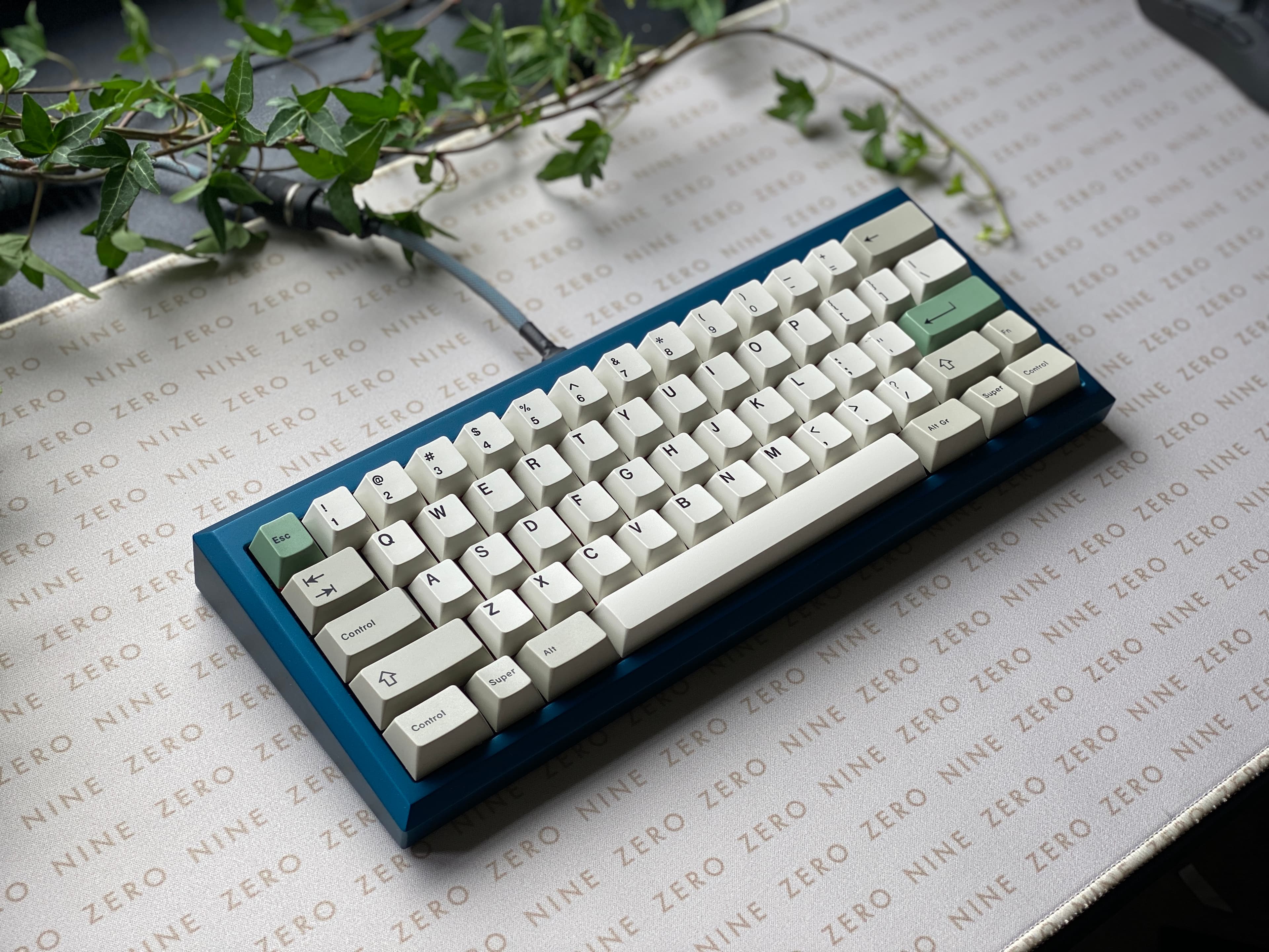 Tind: Series I [COMPLETED] image 3