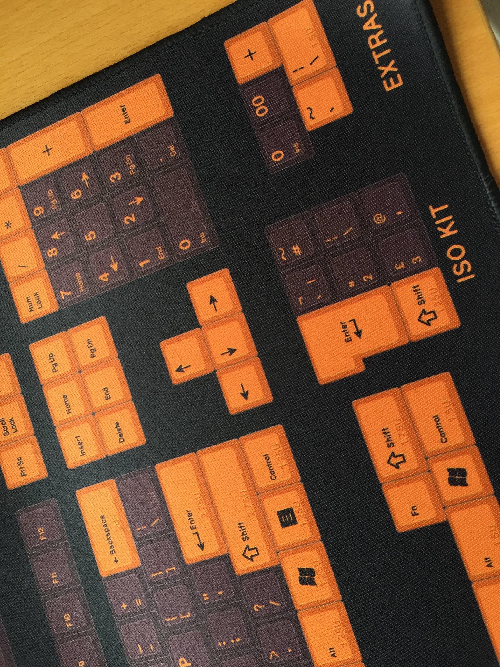 {GB} GH Checksheet Mousepads [$35] & Gateron Ghost White PBT [$40] END EXTRAS UP image 11