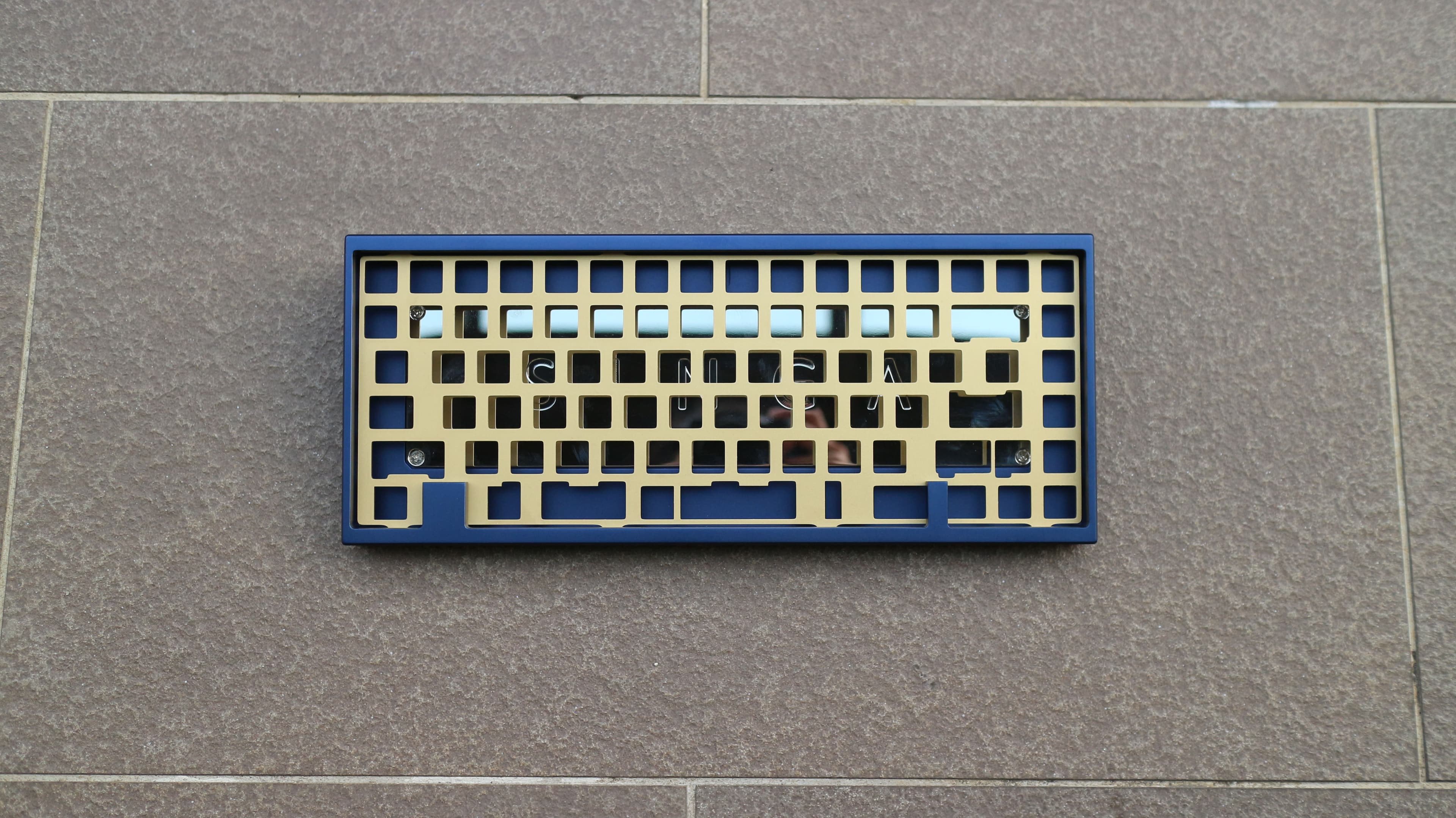 SINGA R2. http://singakbd.com. (COMPLETED) Extras on website. image 2