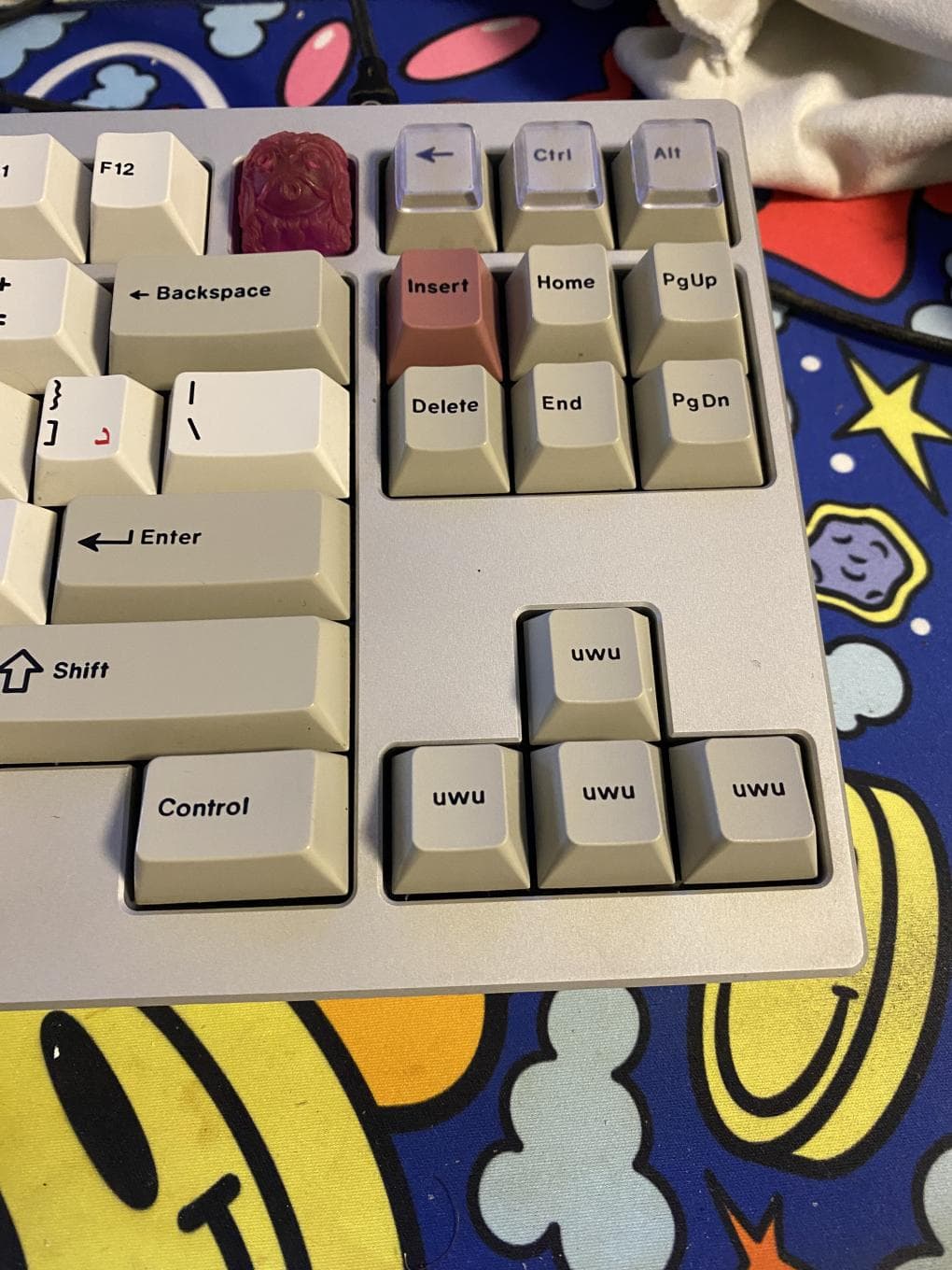 GMK Beige/WoB uwu Macro Add-on Kit image 7