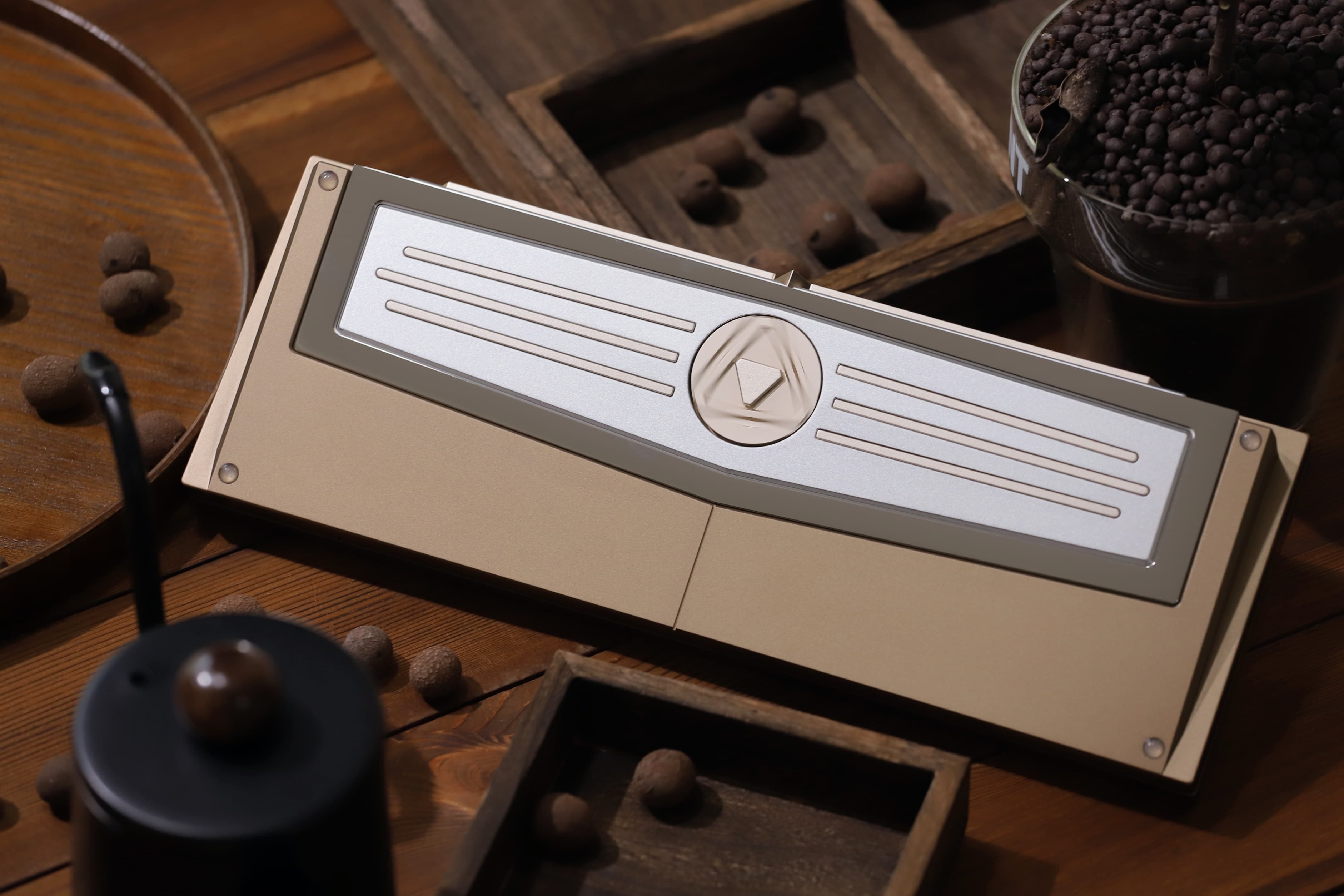 Fly65 - A keyboard with Spinner image 3