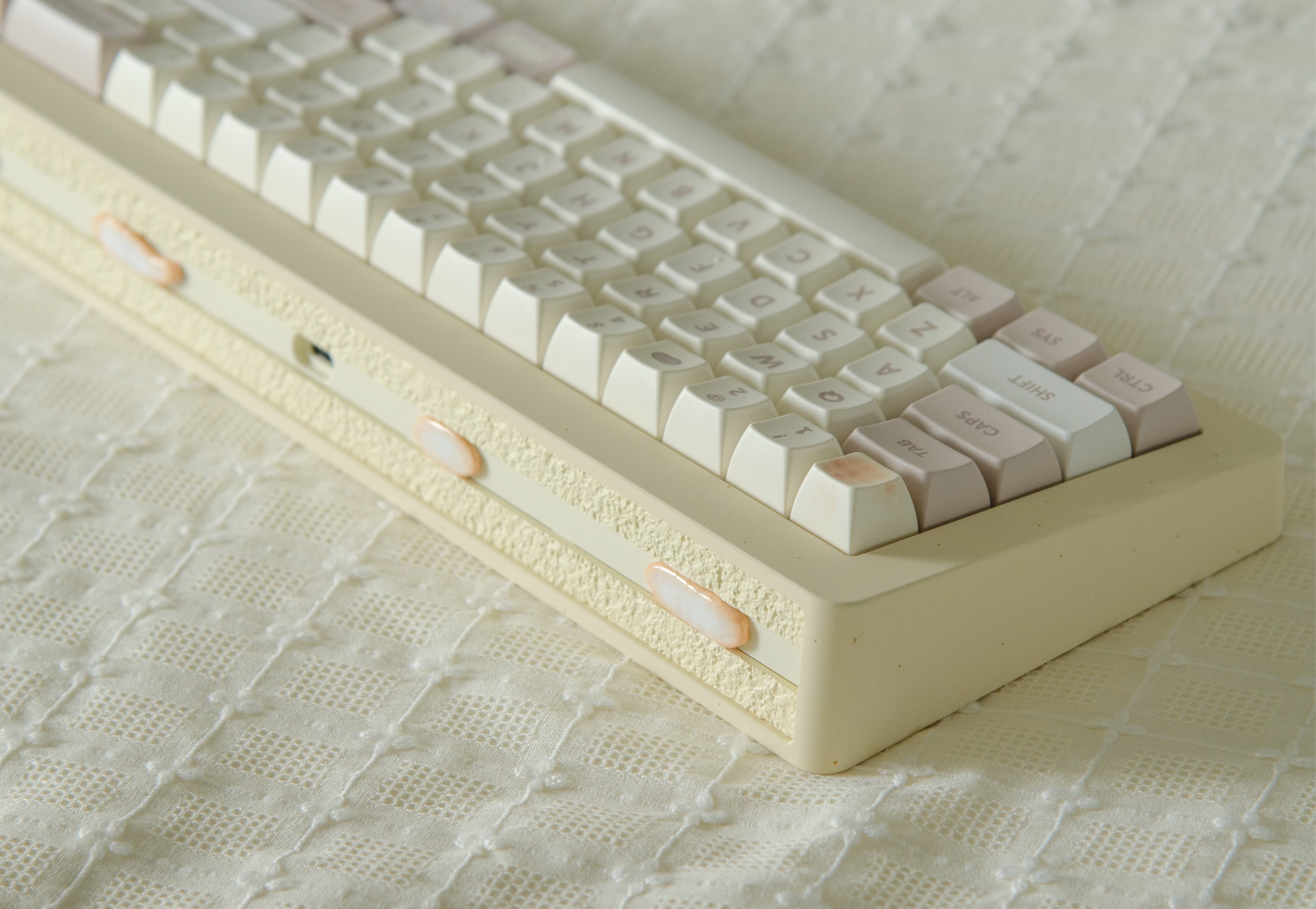oitsso Bite65 Keyboard & keycaps image 12