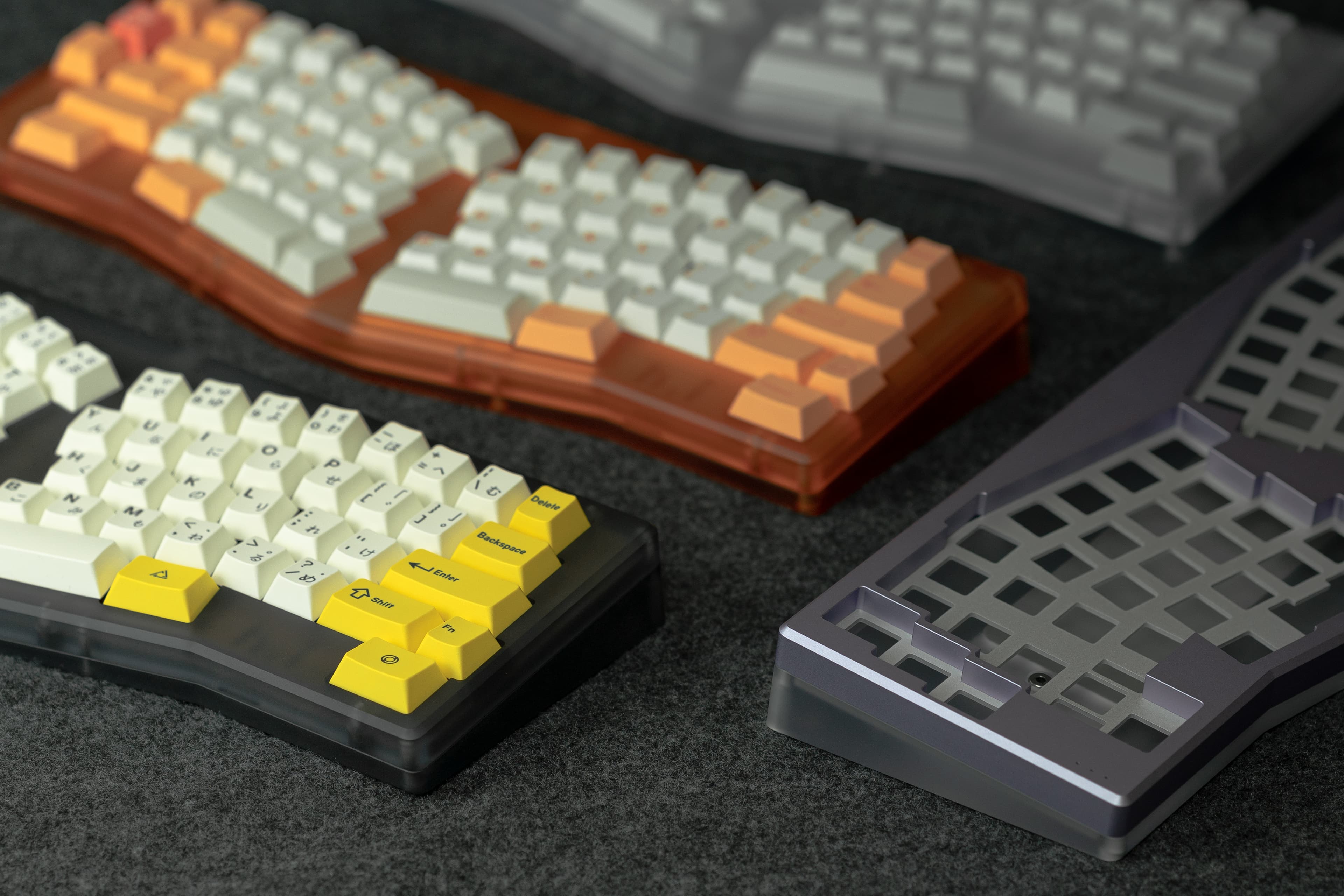 [In-Stock] Amano R2 - A Polycarb and Alu Alice