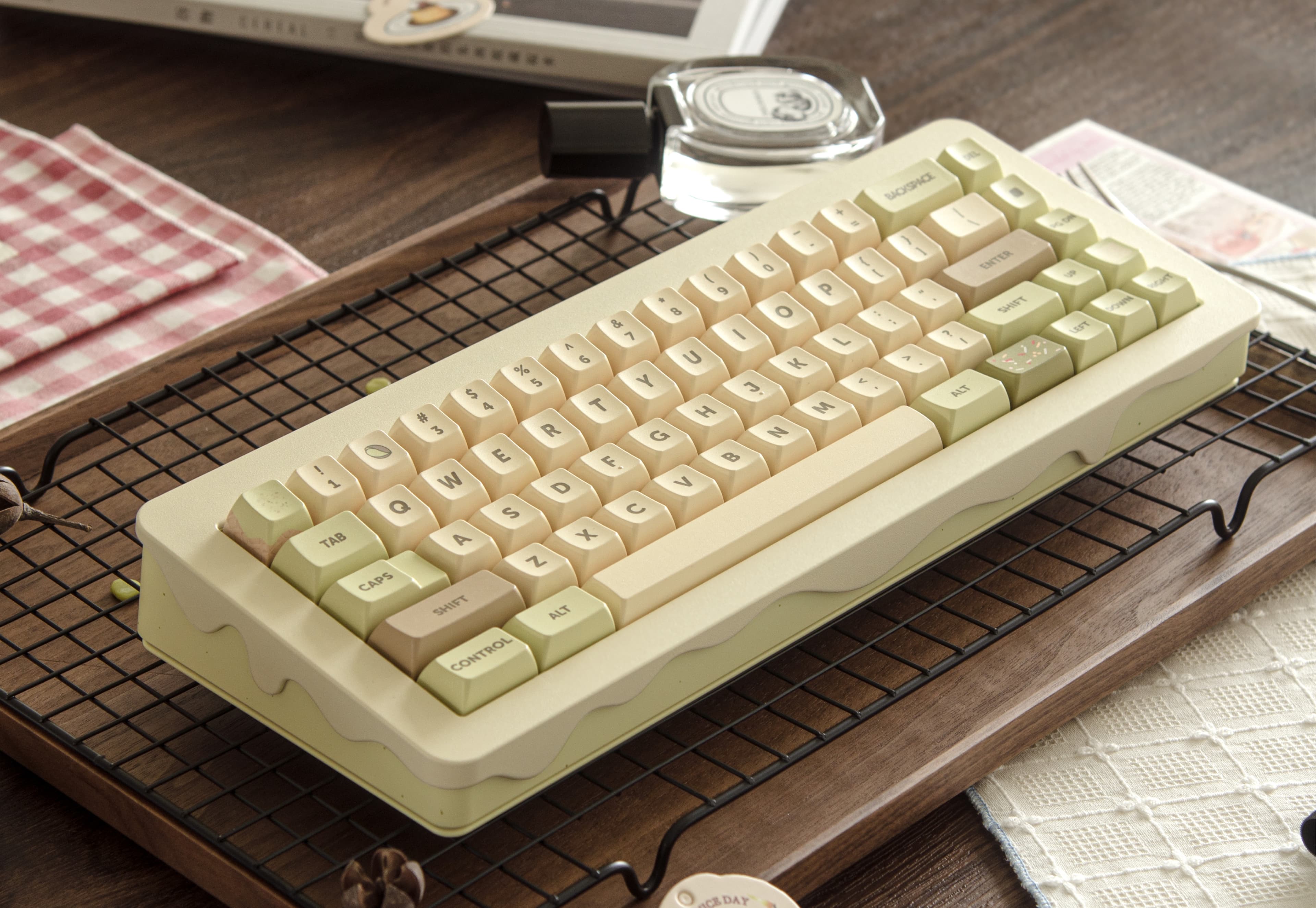 oitsso Bite65 Keyboard & keycaps image 6