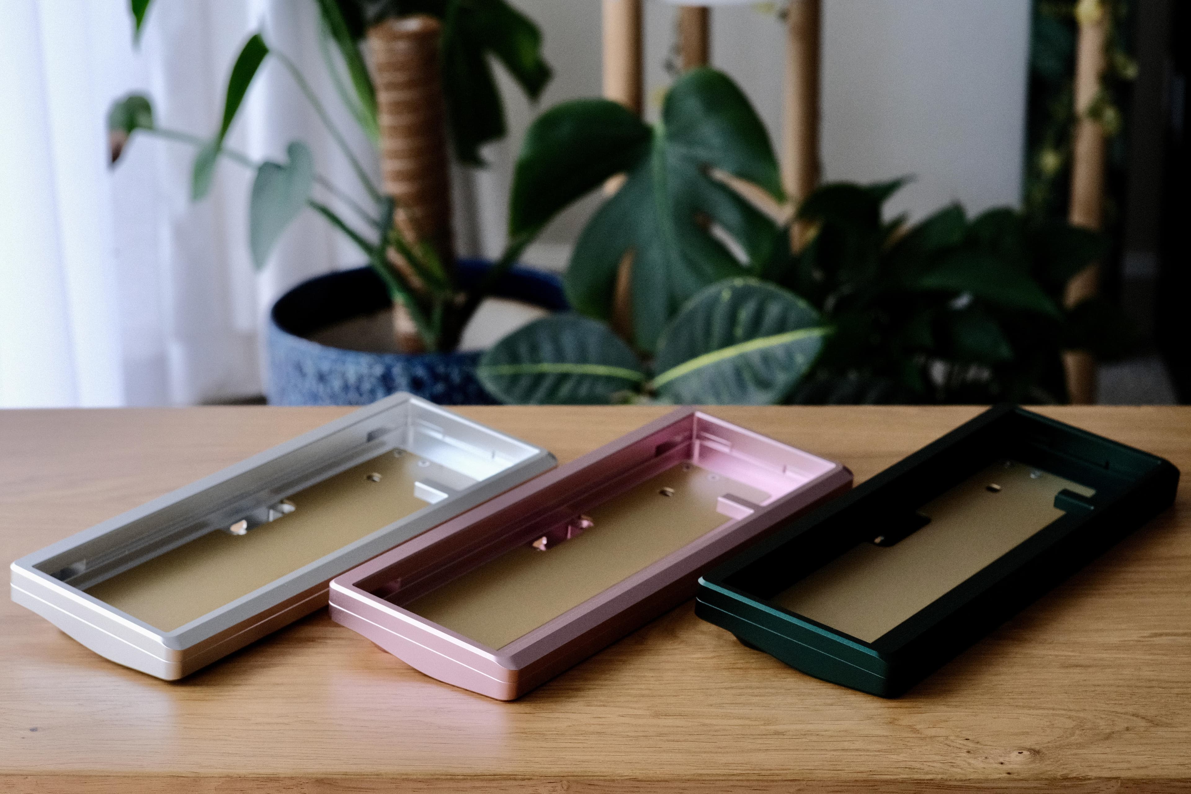 MB-44 v2 - A Fun 40% Keyboard Refreshed image 3